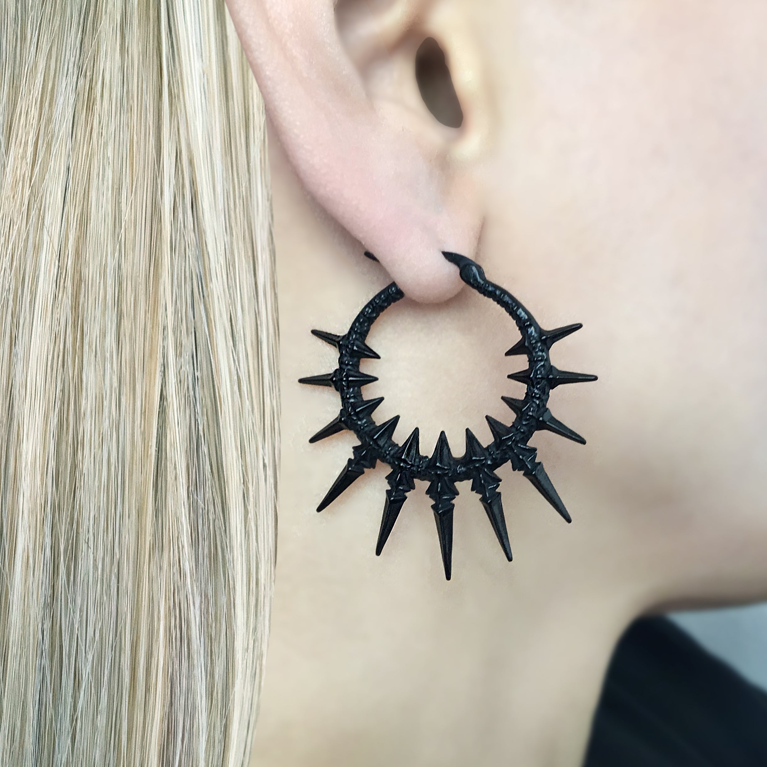 SPEAR SPIKES HOOP EARRINGS