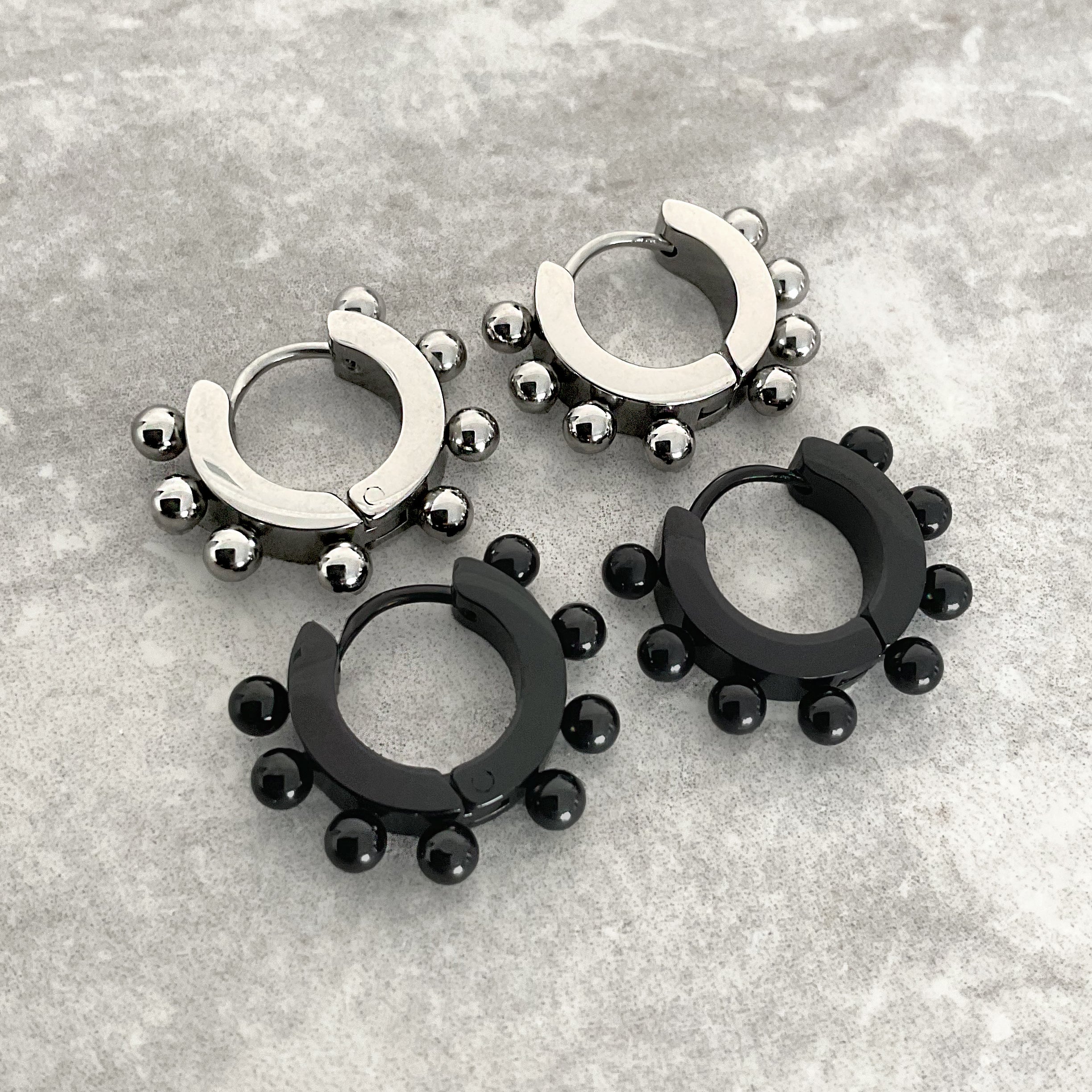 HOOPS WITH ROUND SPIKES