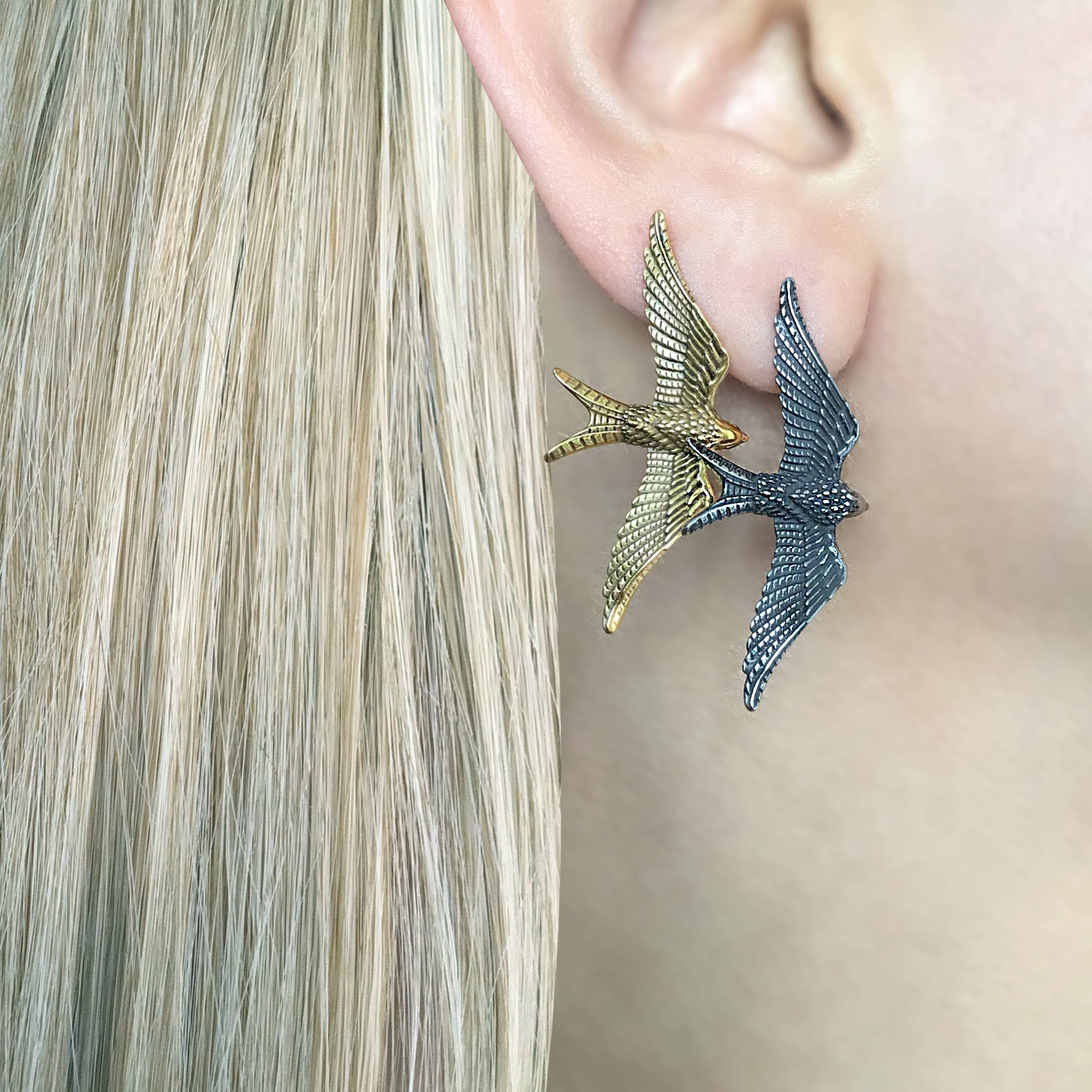 BIRDS STATEMENT EARRINGS