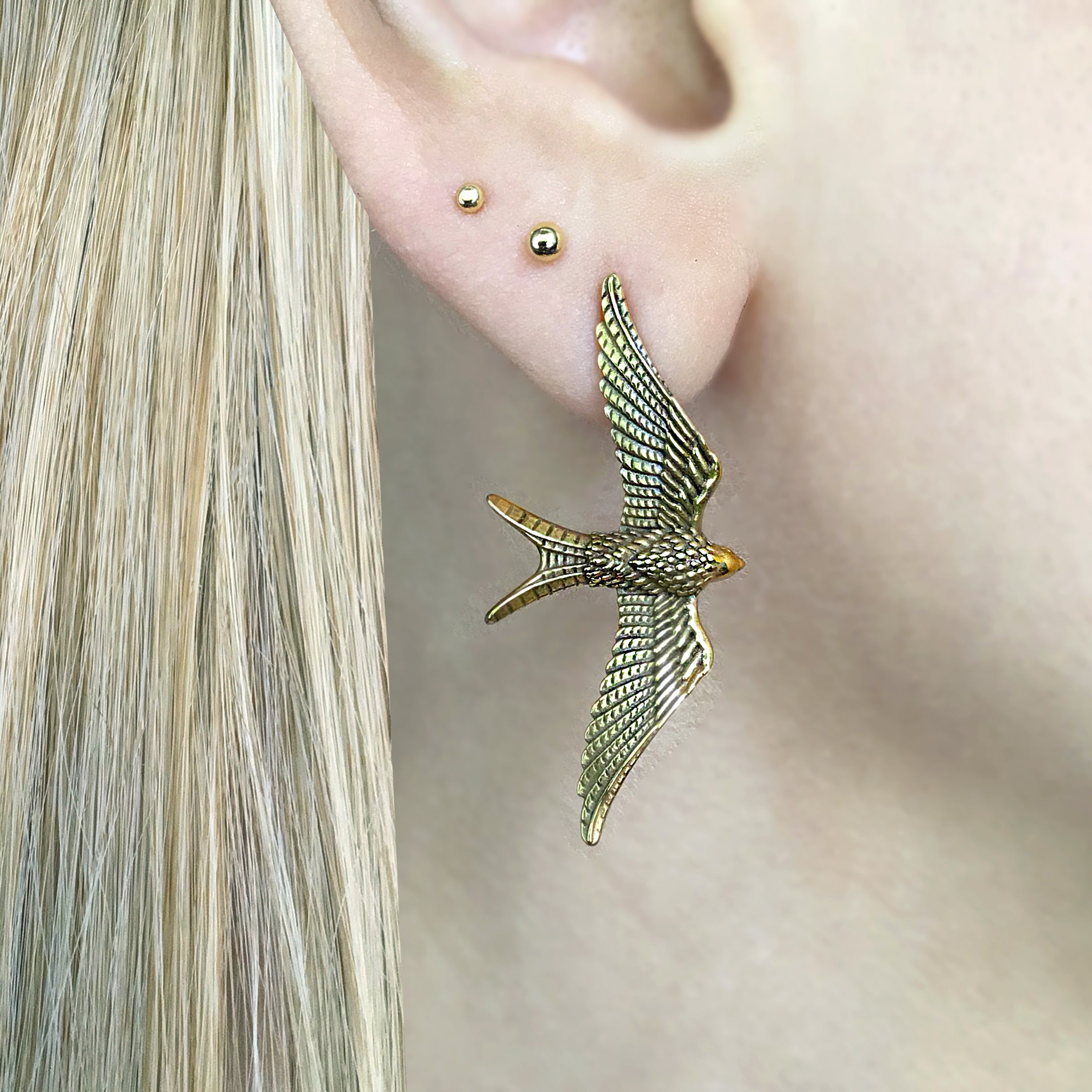 BIRDS STATEMENT EARRINGS
