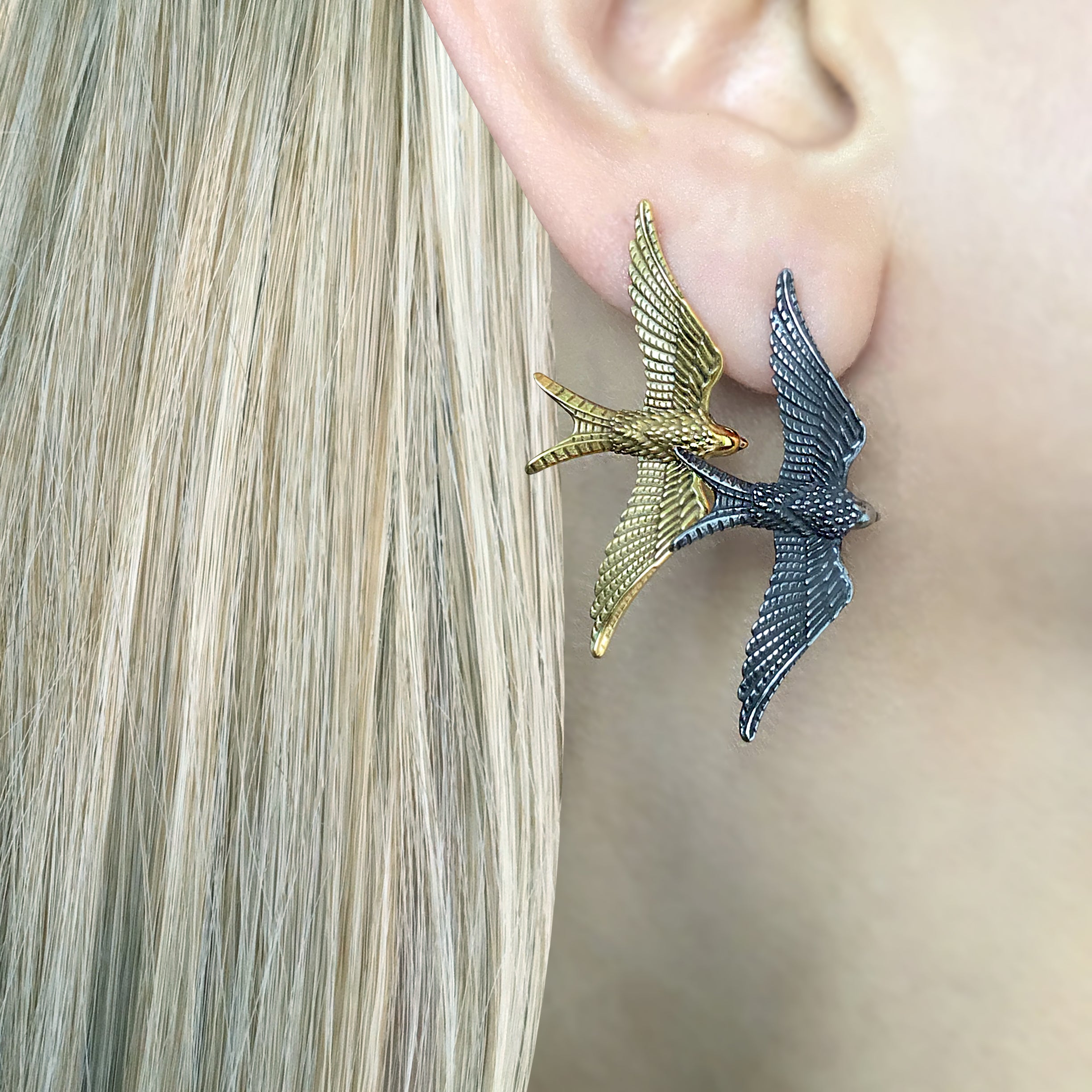 BIRDS STATEMENT EARRINGS