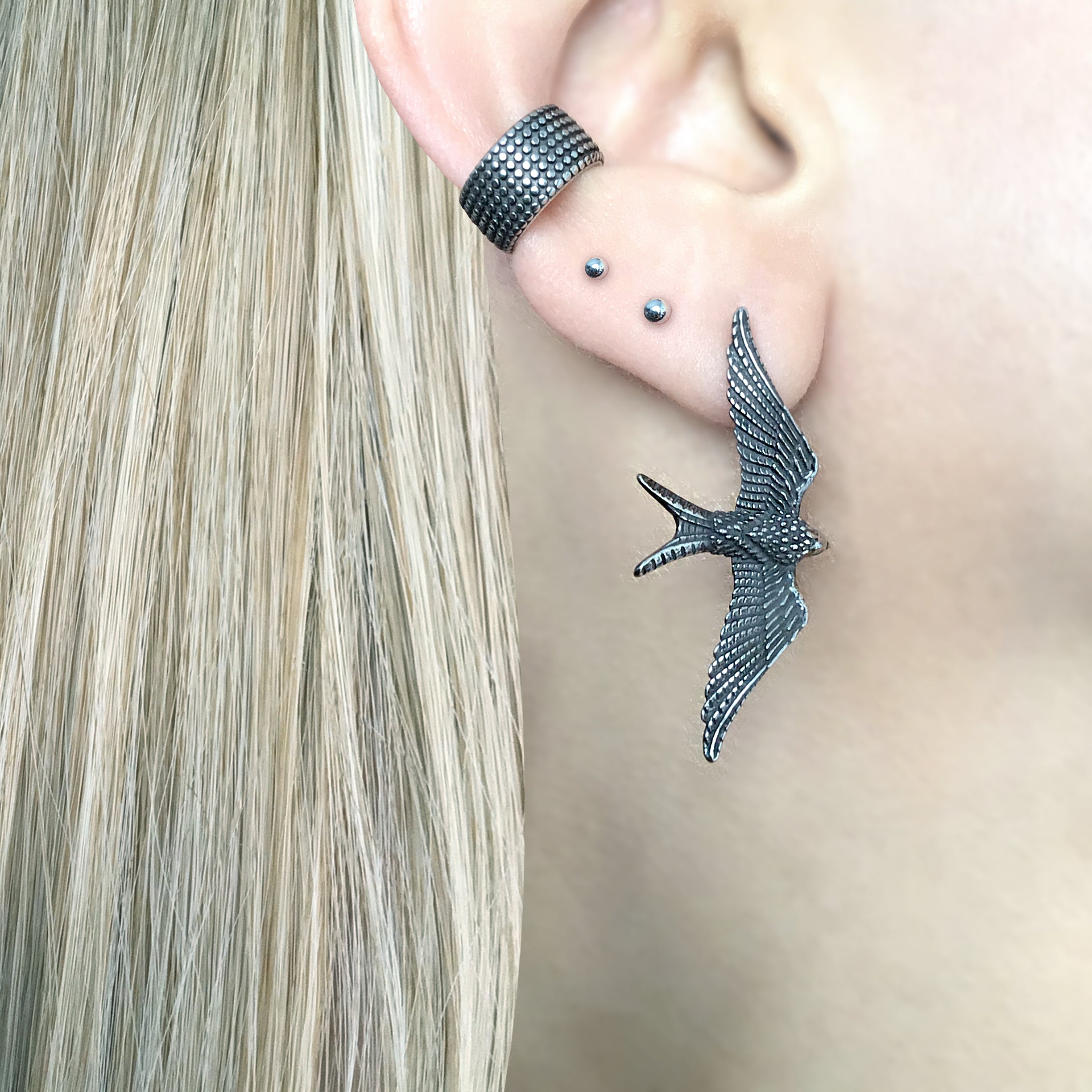 BIRDS STATEMENT EARRINGS