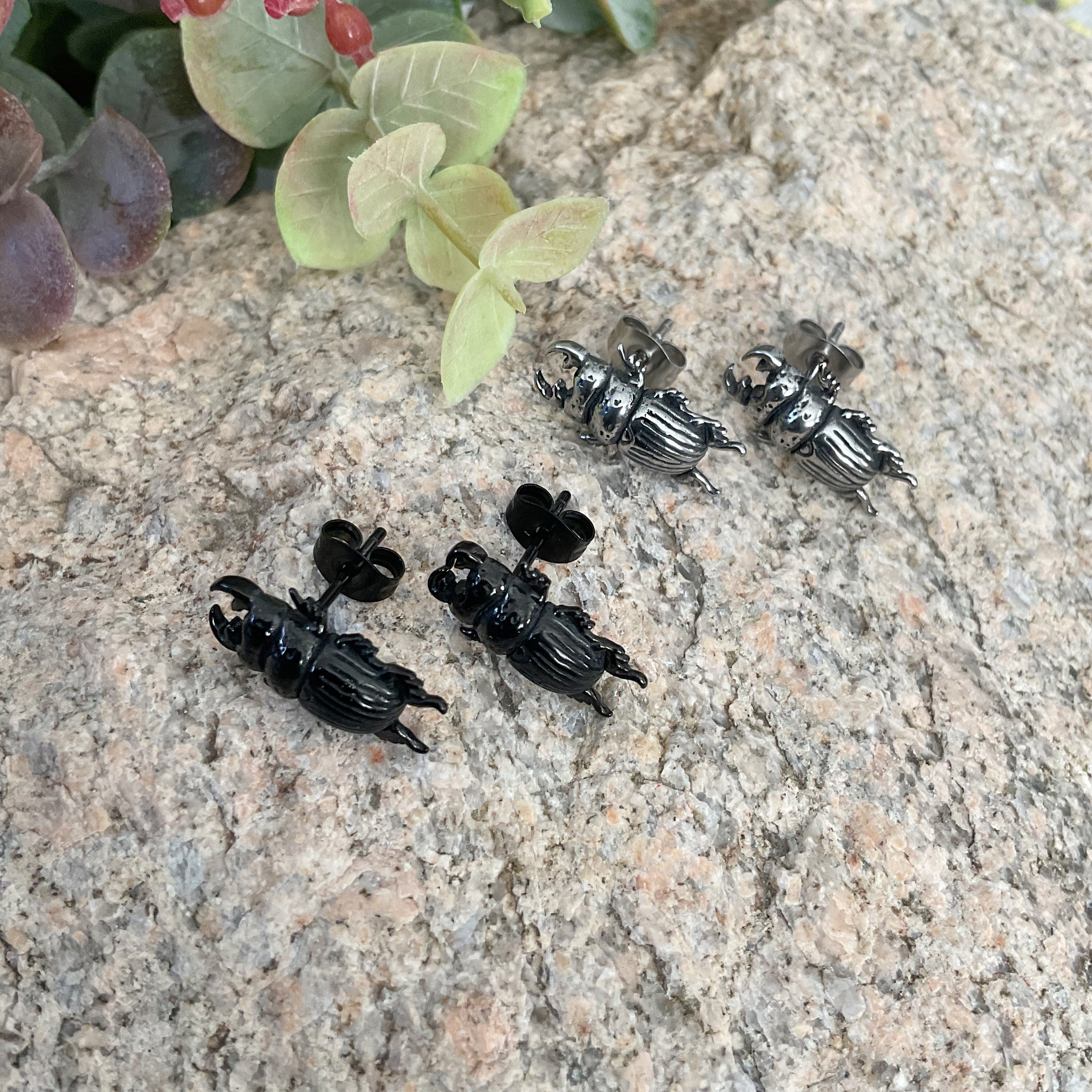 BEETLE STUD EARRINGS