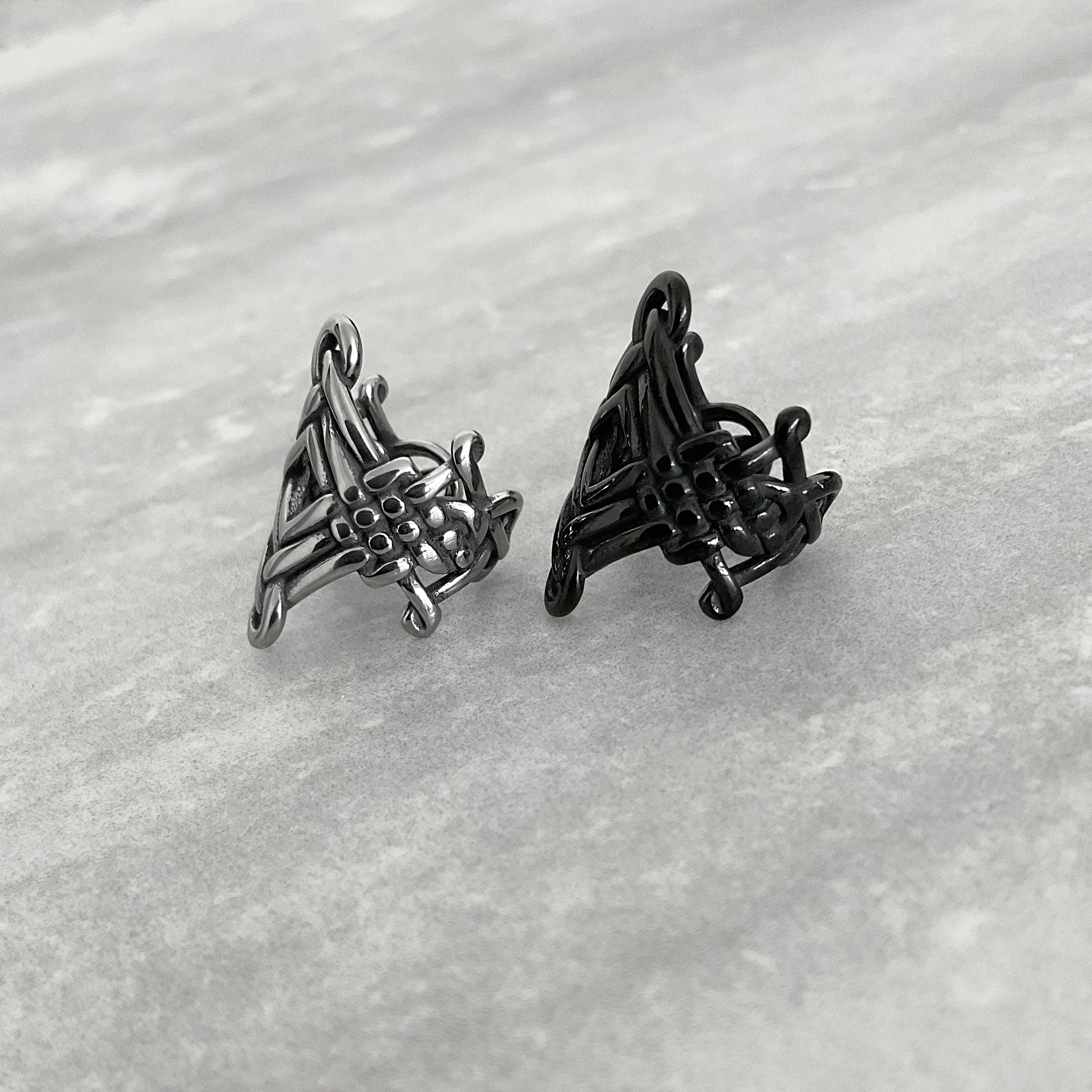 CELTIC KNOT EAR CUFF