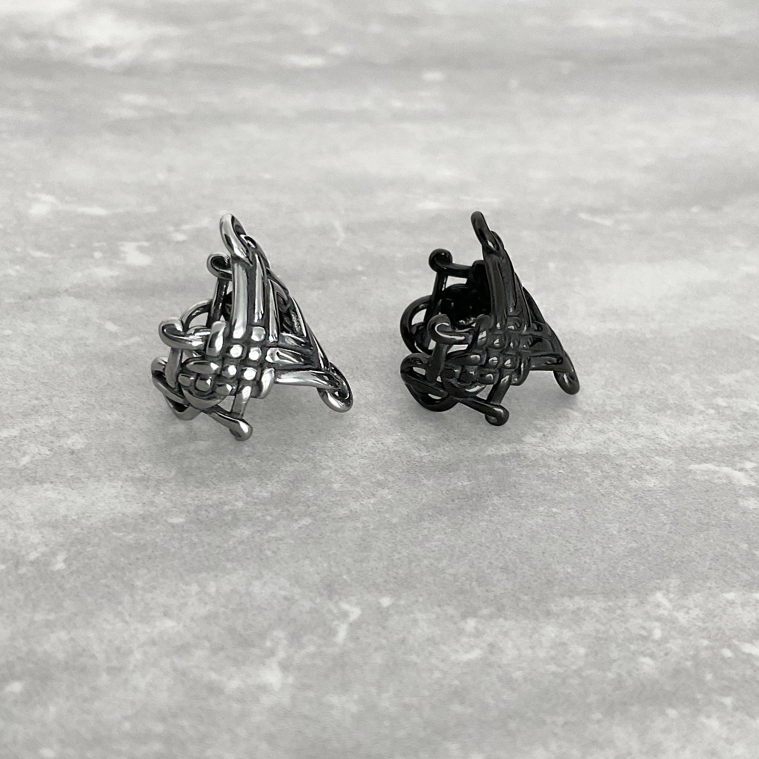 CELTIC KNOT EAR CUFF