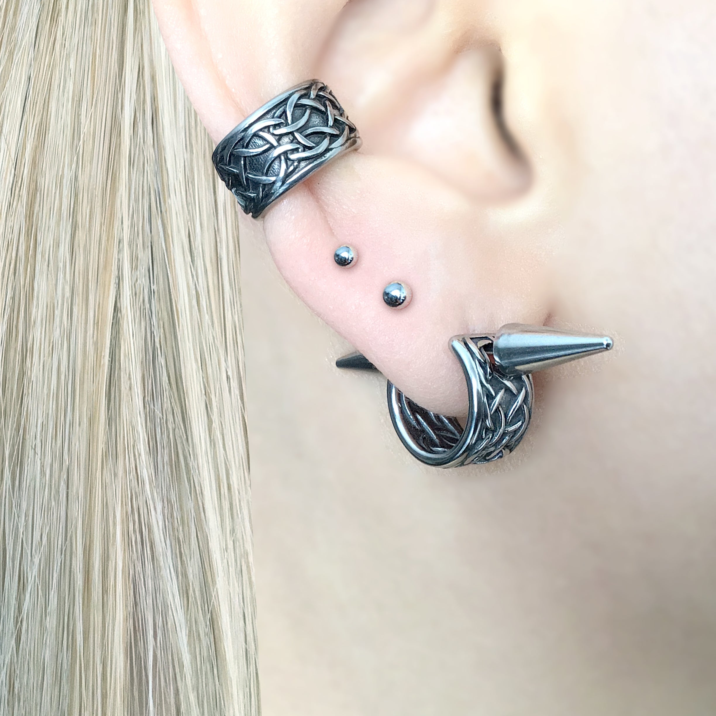 CELTIC HOOP EARRINGS WITH SPIKES