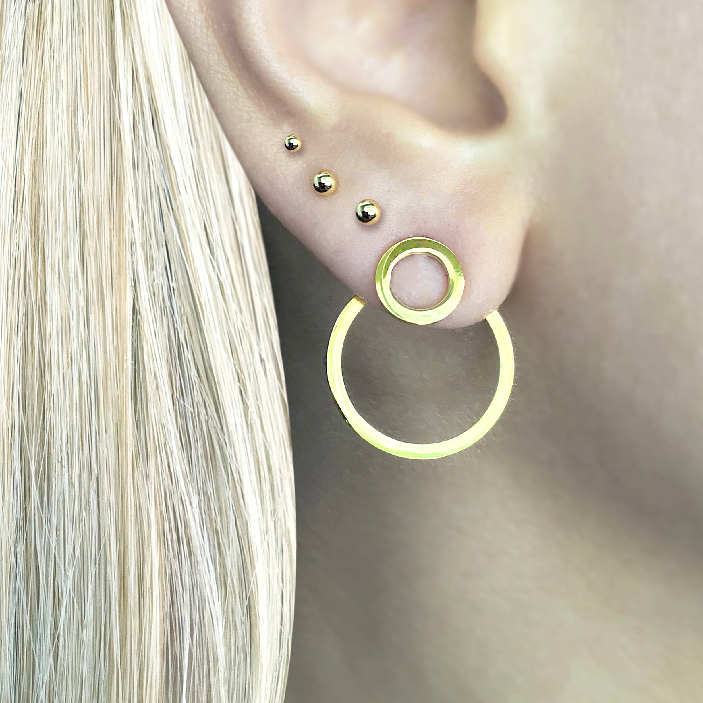 CIRCLE EAR JACKET