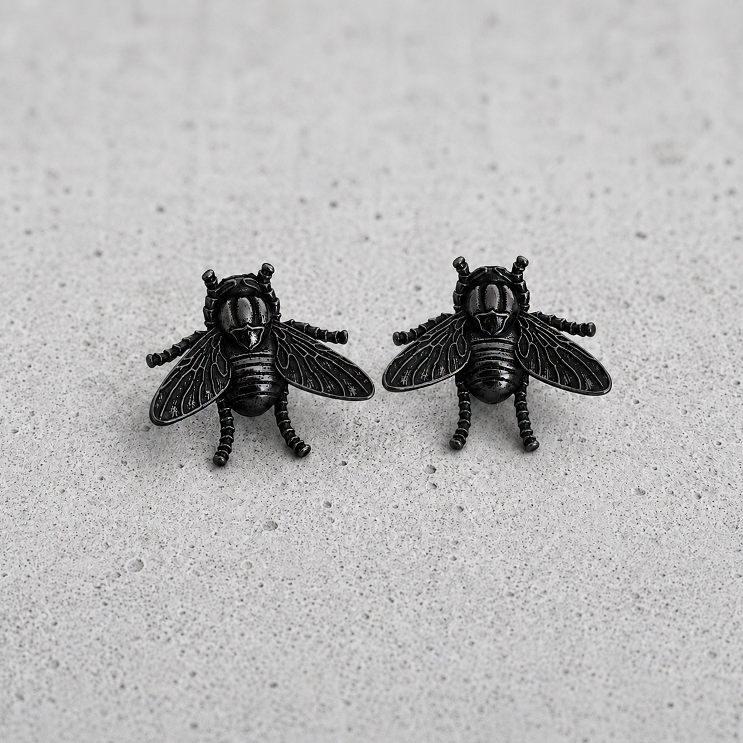 FLY STUD EARRINGS