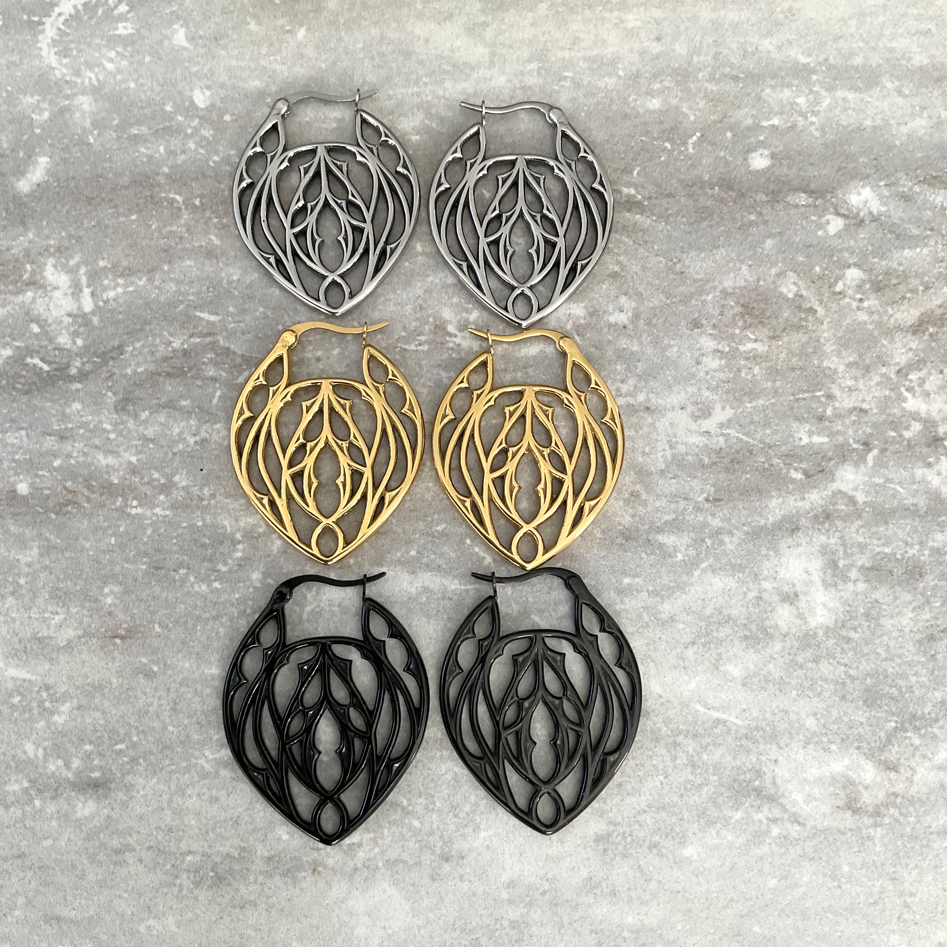 GOTHIC LACE HOOP EARRINGS