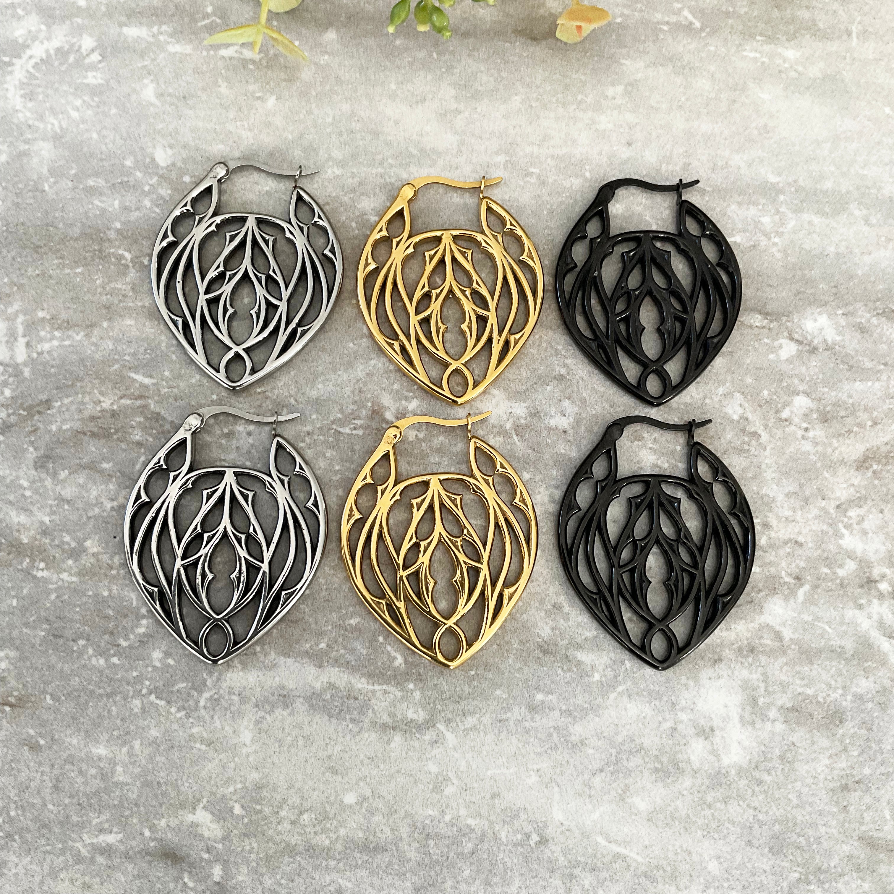 GOTHIC LACE HOOP EARRINGS