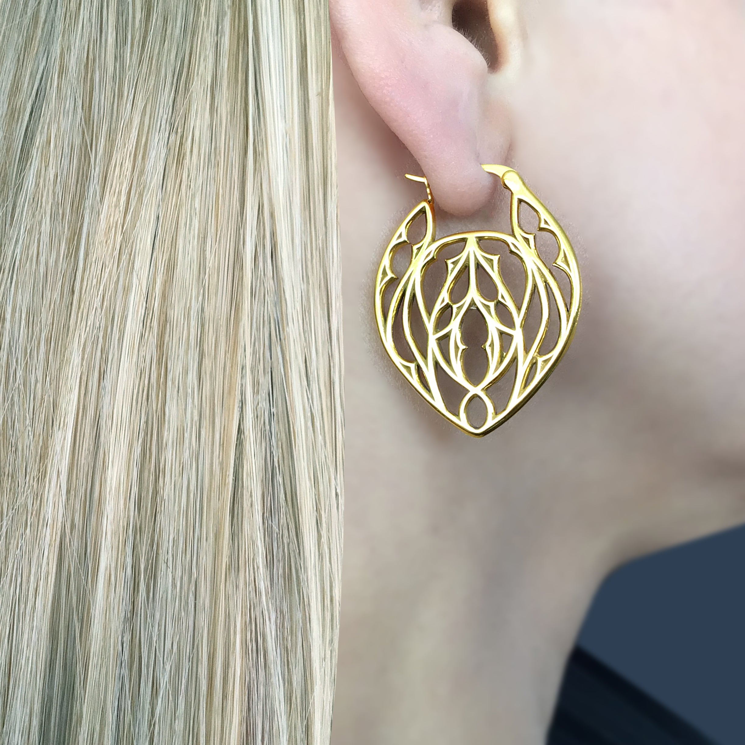 GOTHIC LACE HOOP EARRINGS
