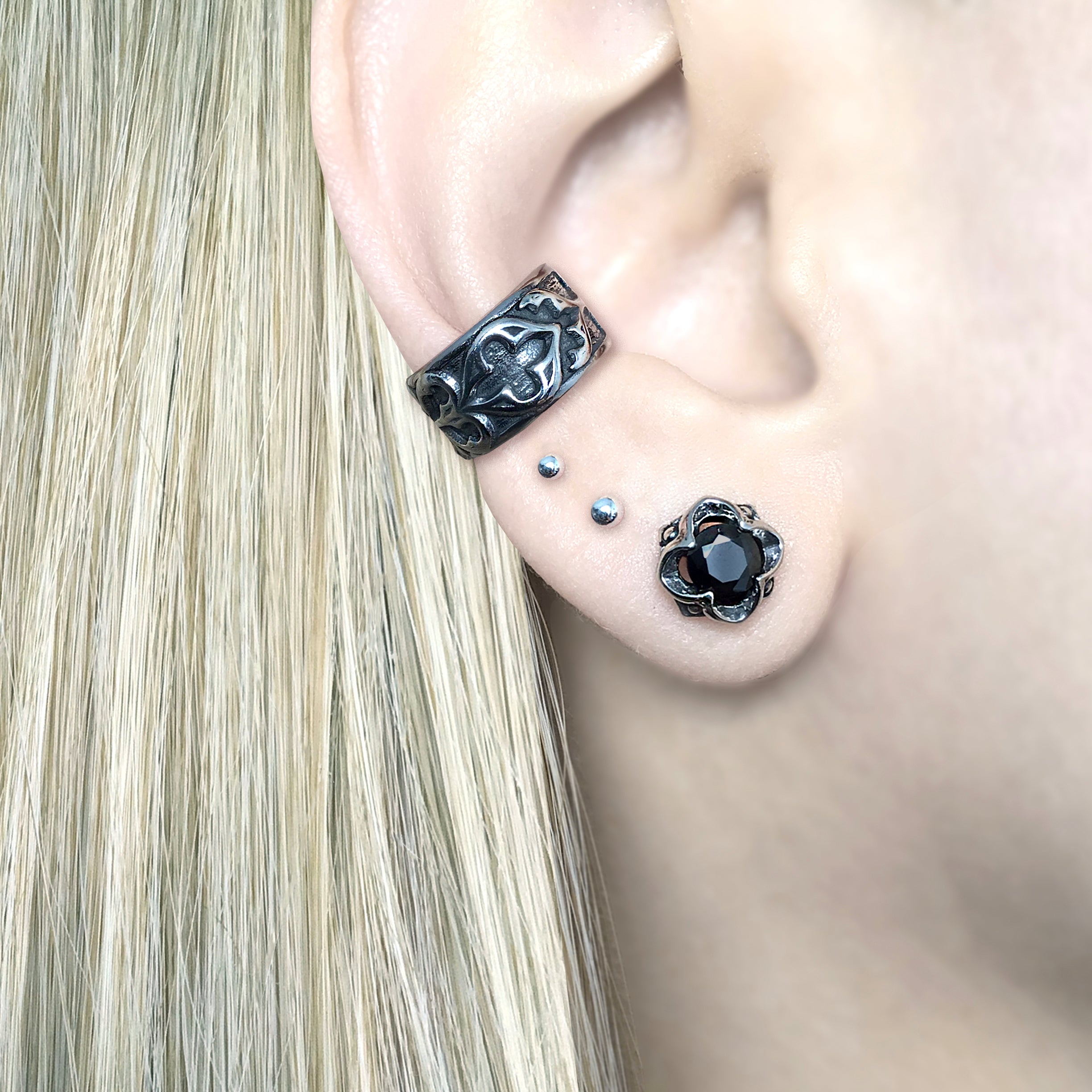 GOTHIC CZ STUDS EARRINGS