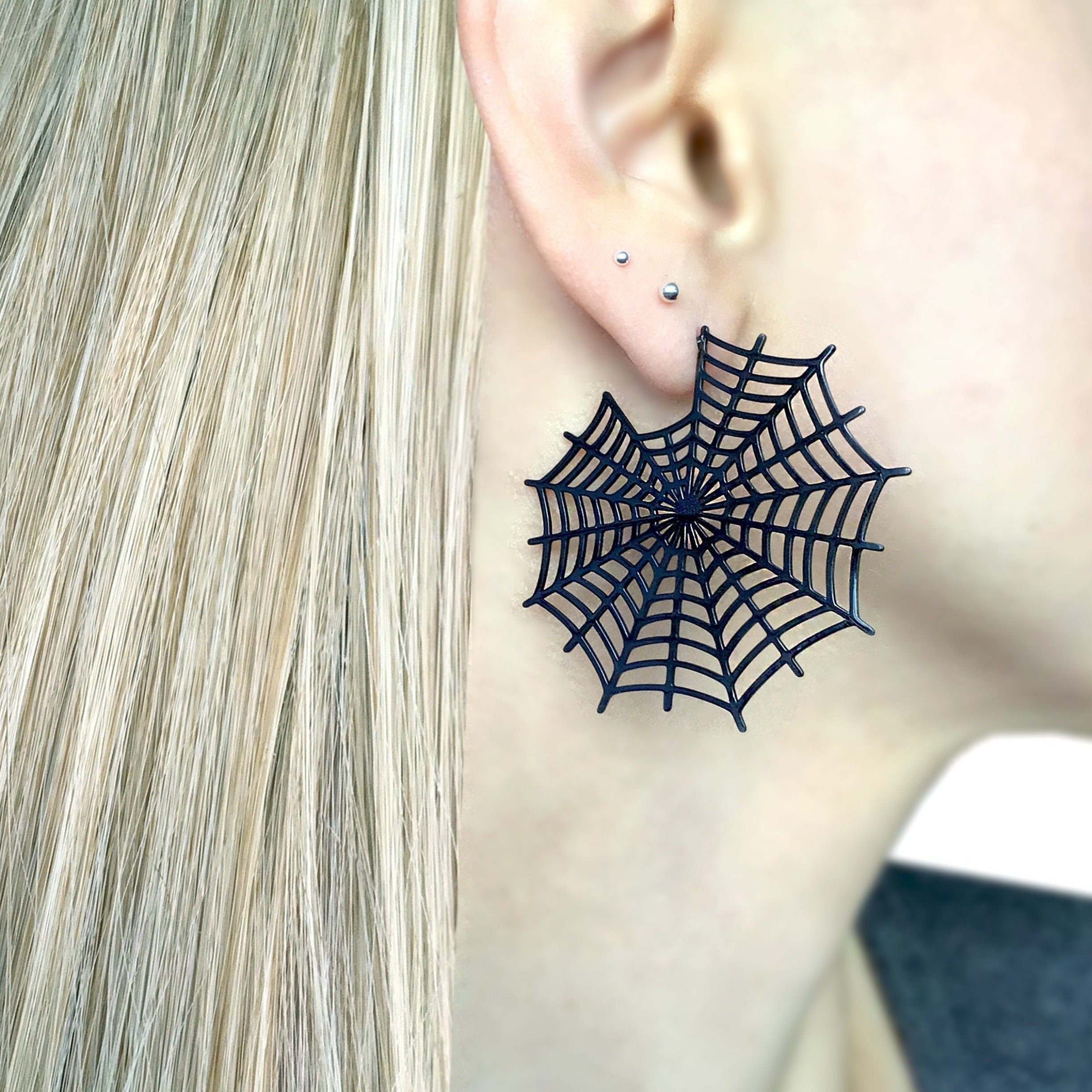 SPIDER WEB EARRINGS