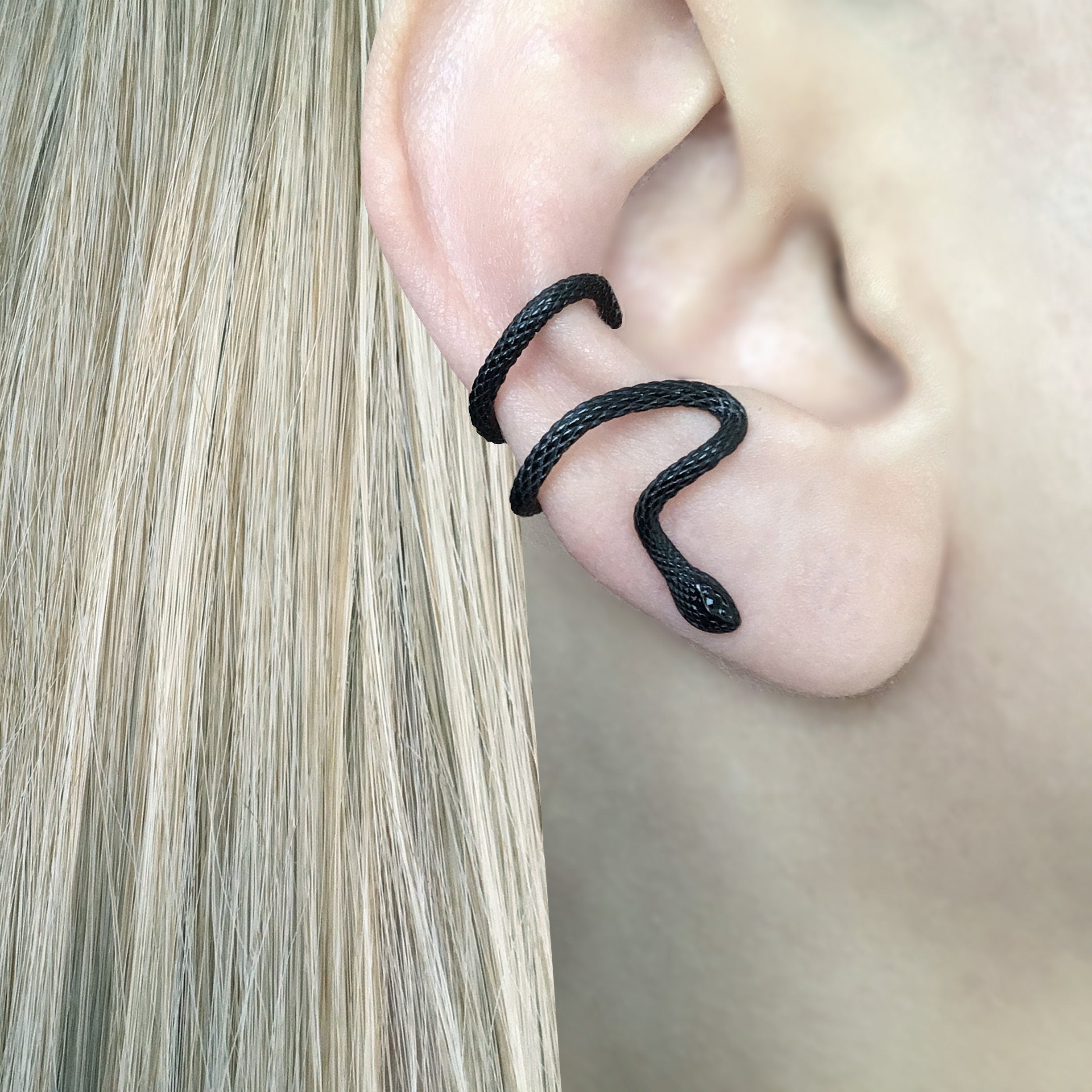 SNAKE GOTHIC EAR CUFF