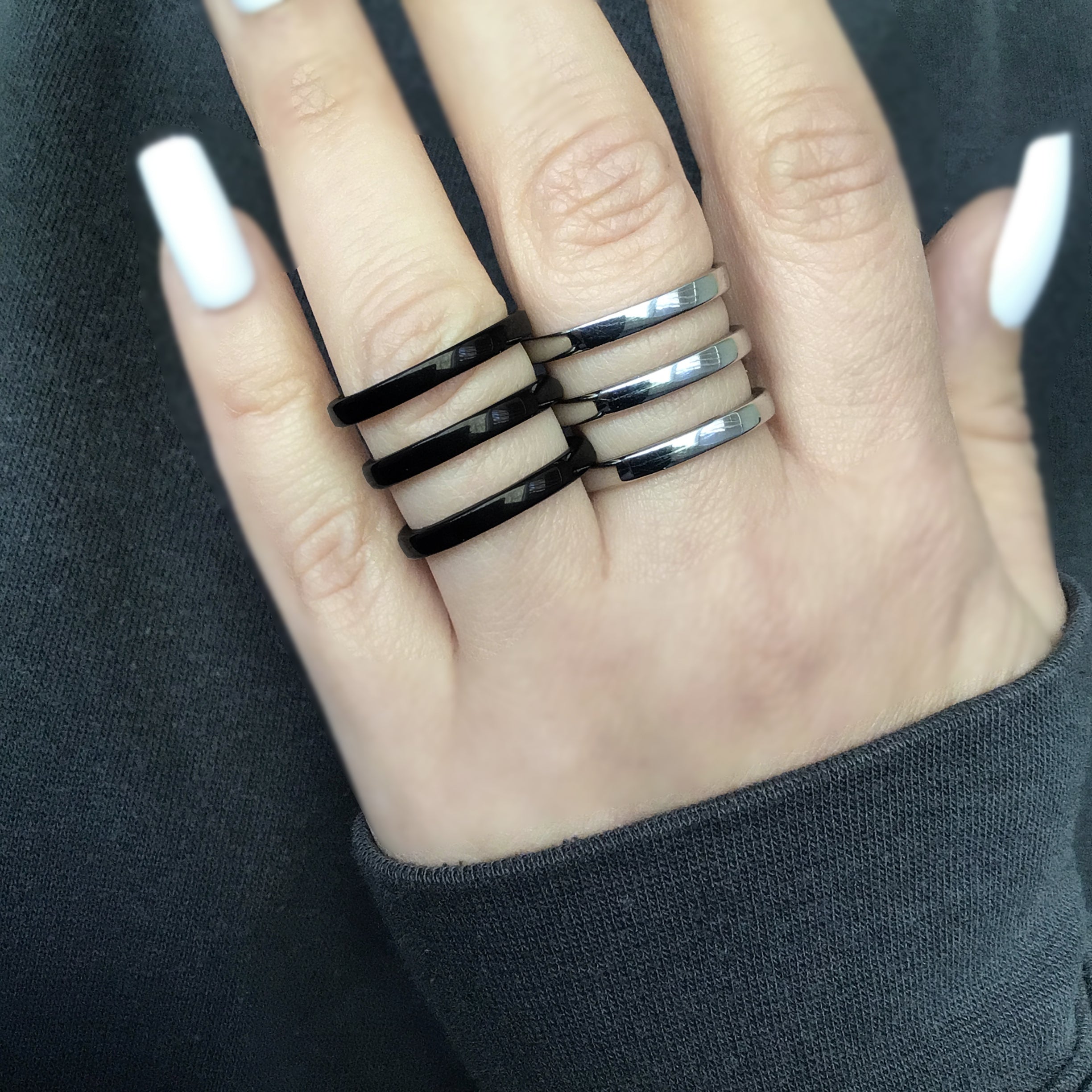 TRIPLE LINES WIDE RING