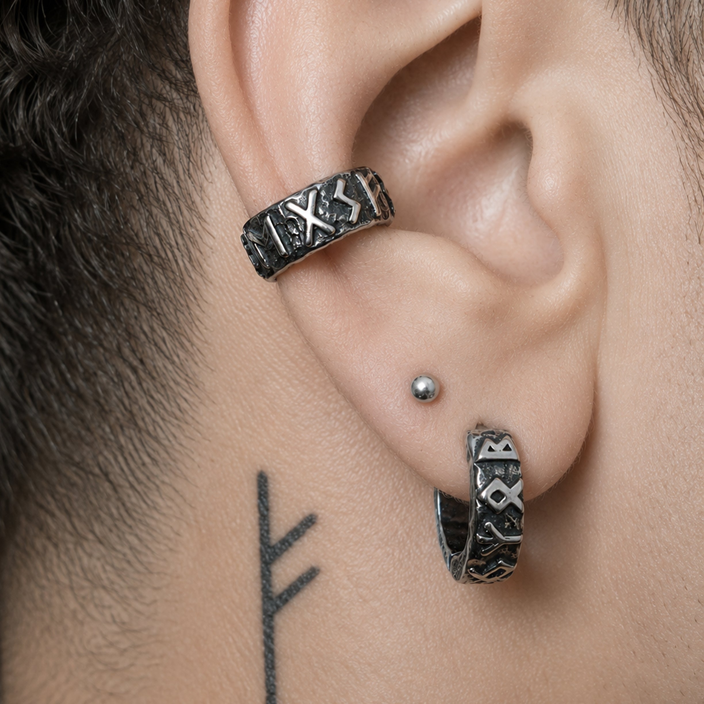 RUNE EAR CUFF, NO PIERCING