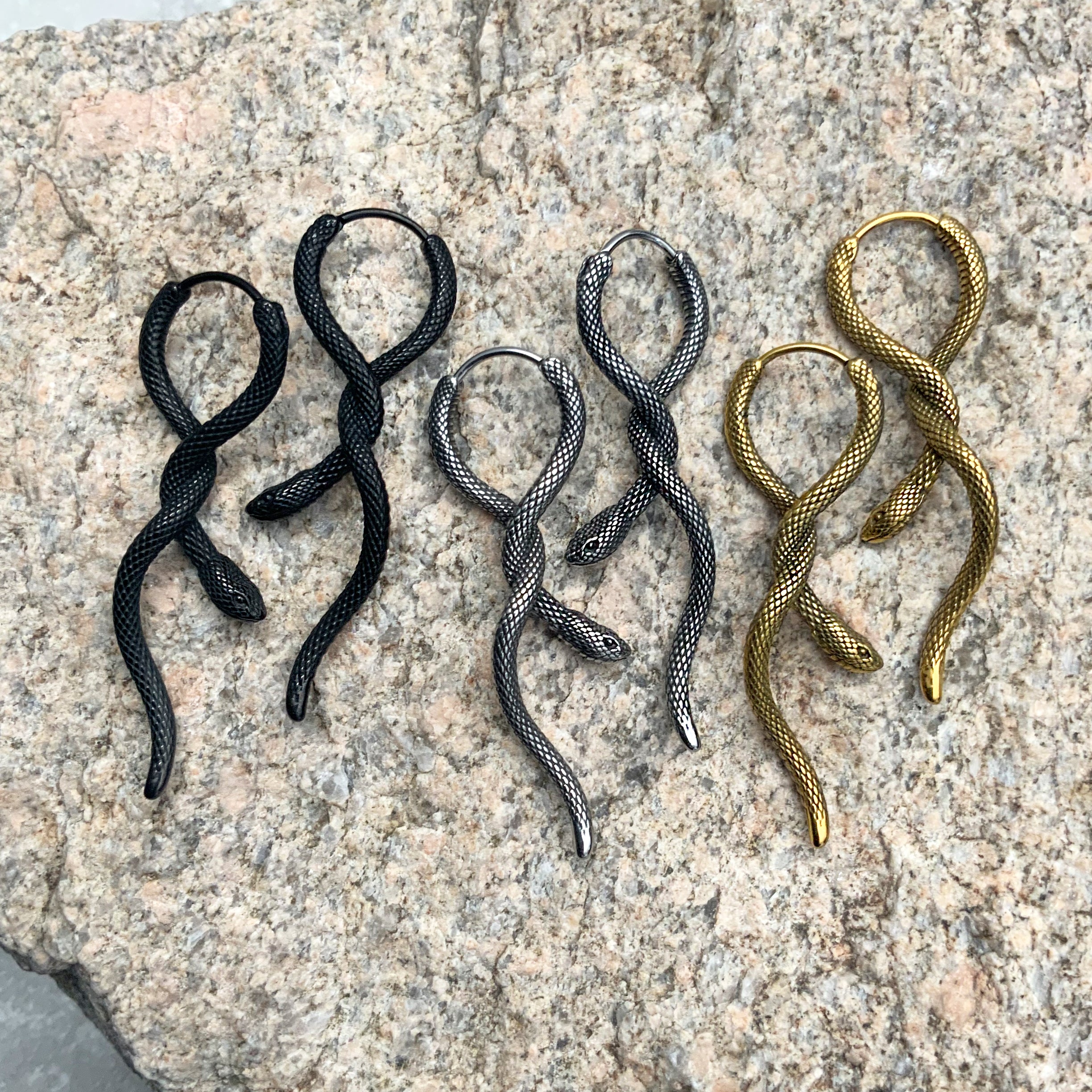TWISTED SNAKE EARRINGS