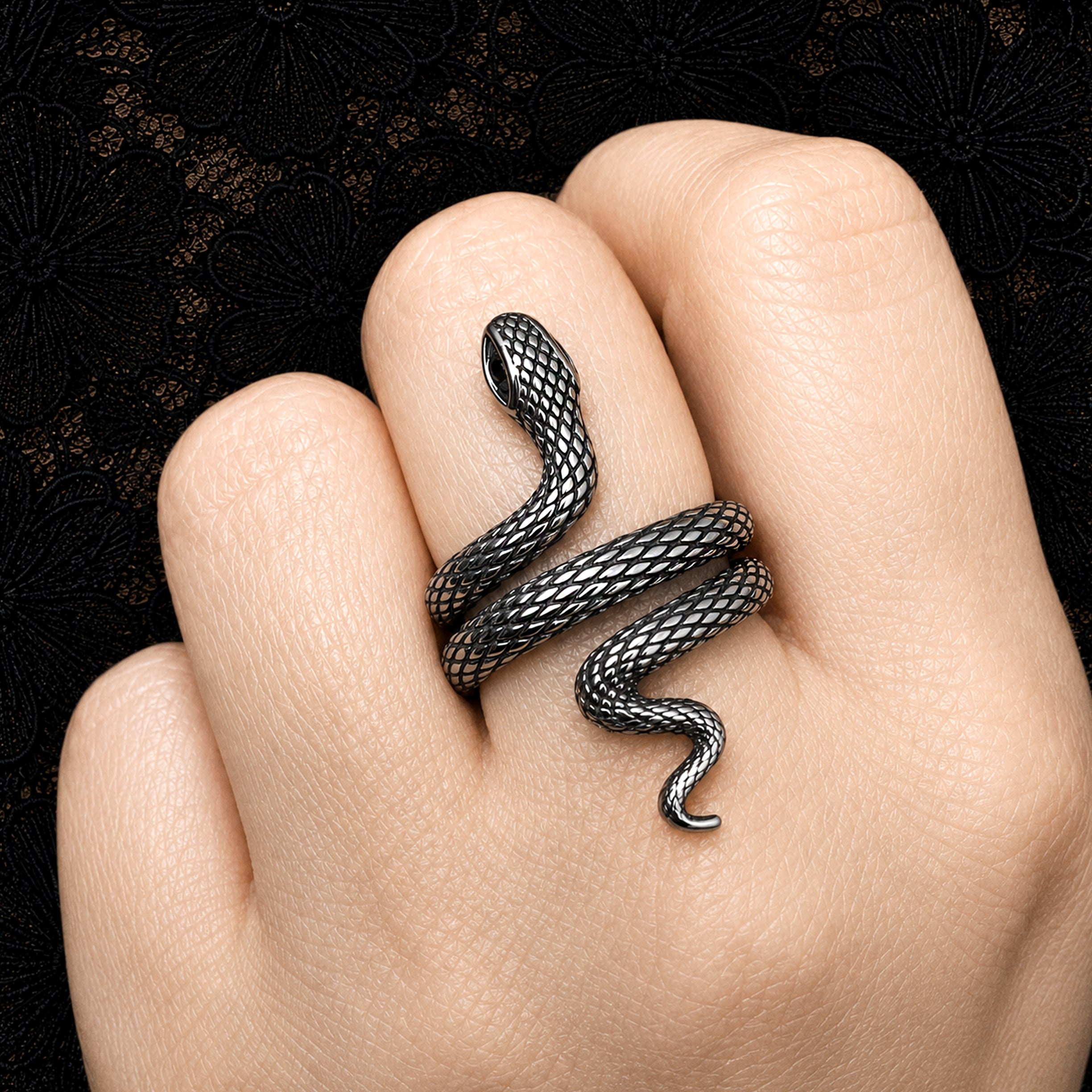 SNAKE RINGS