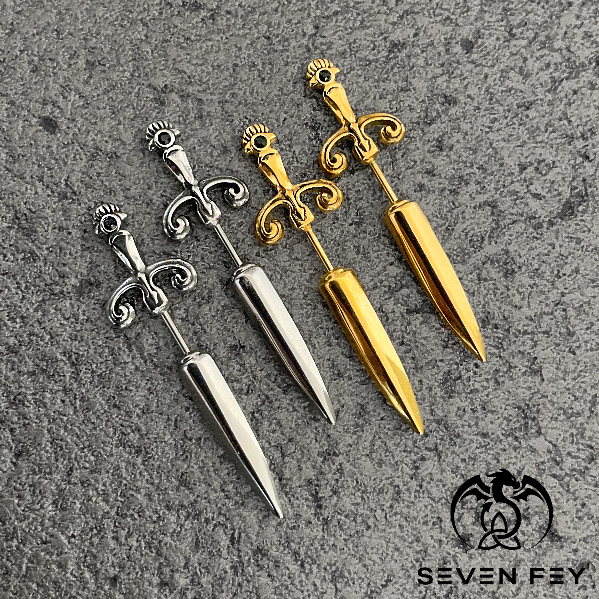 DAGGER EAR JACKET
