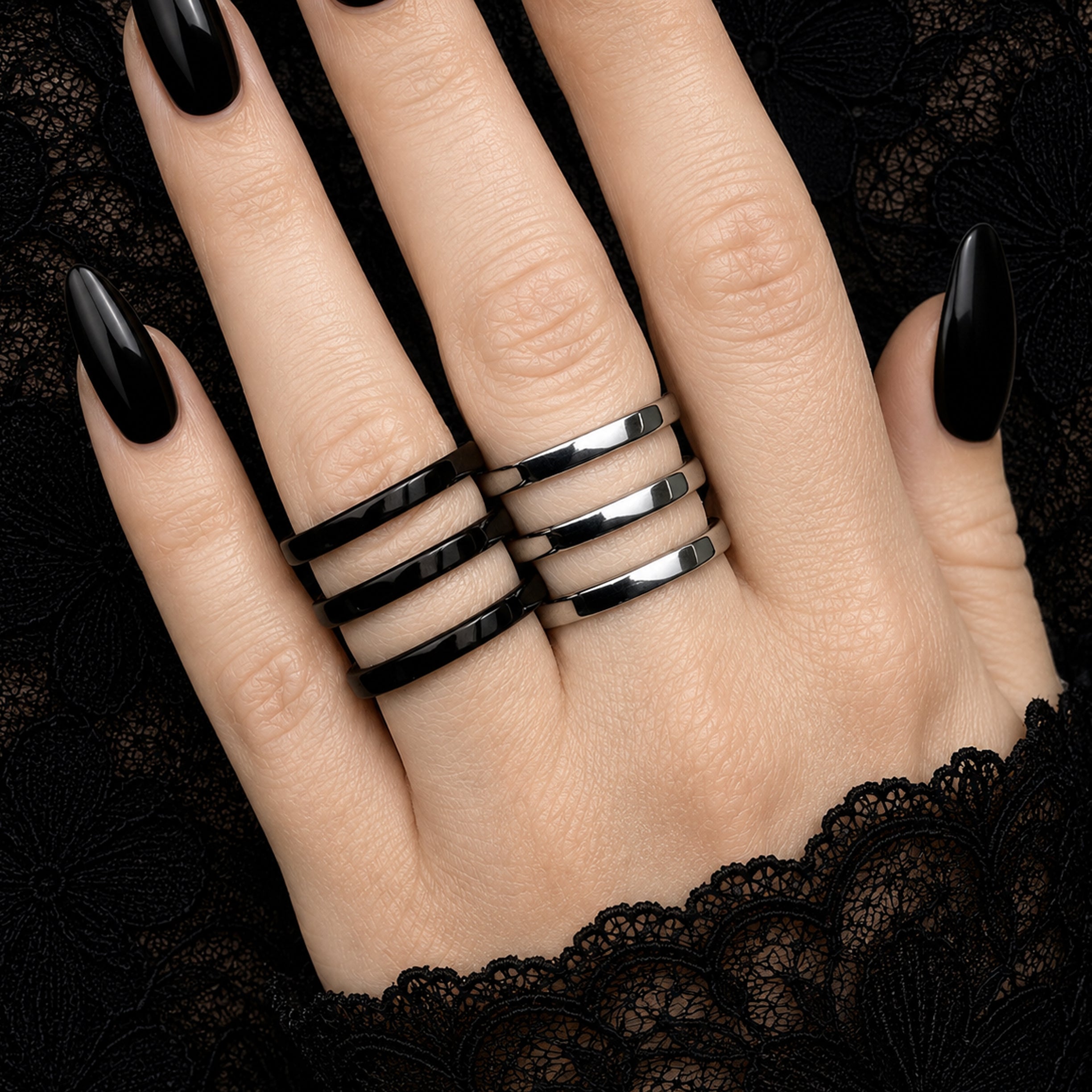 TRIPLE LINES WIDE RING