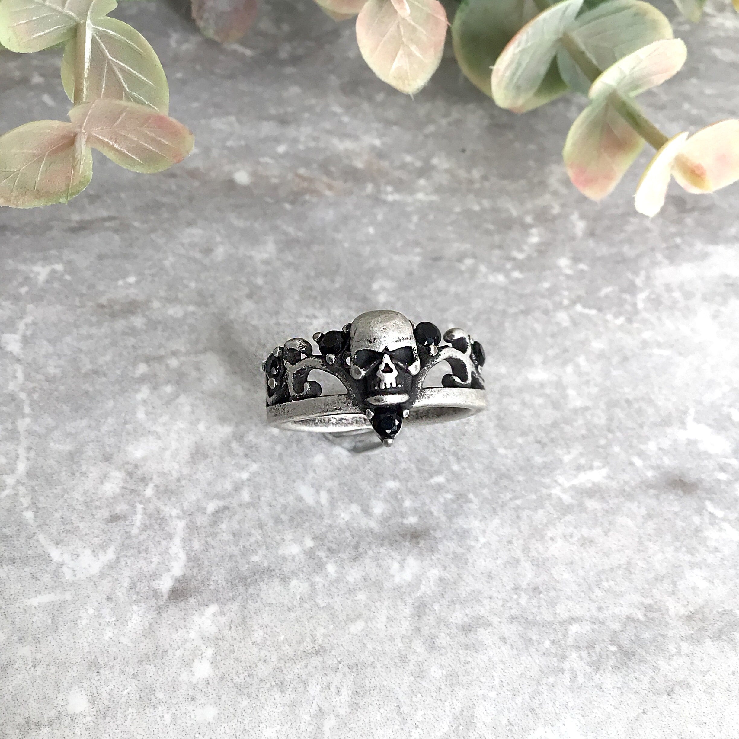 SKULL RING
