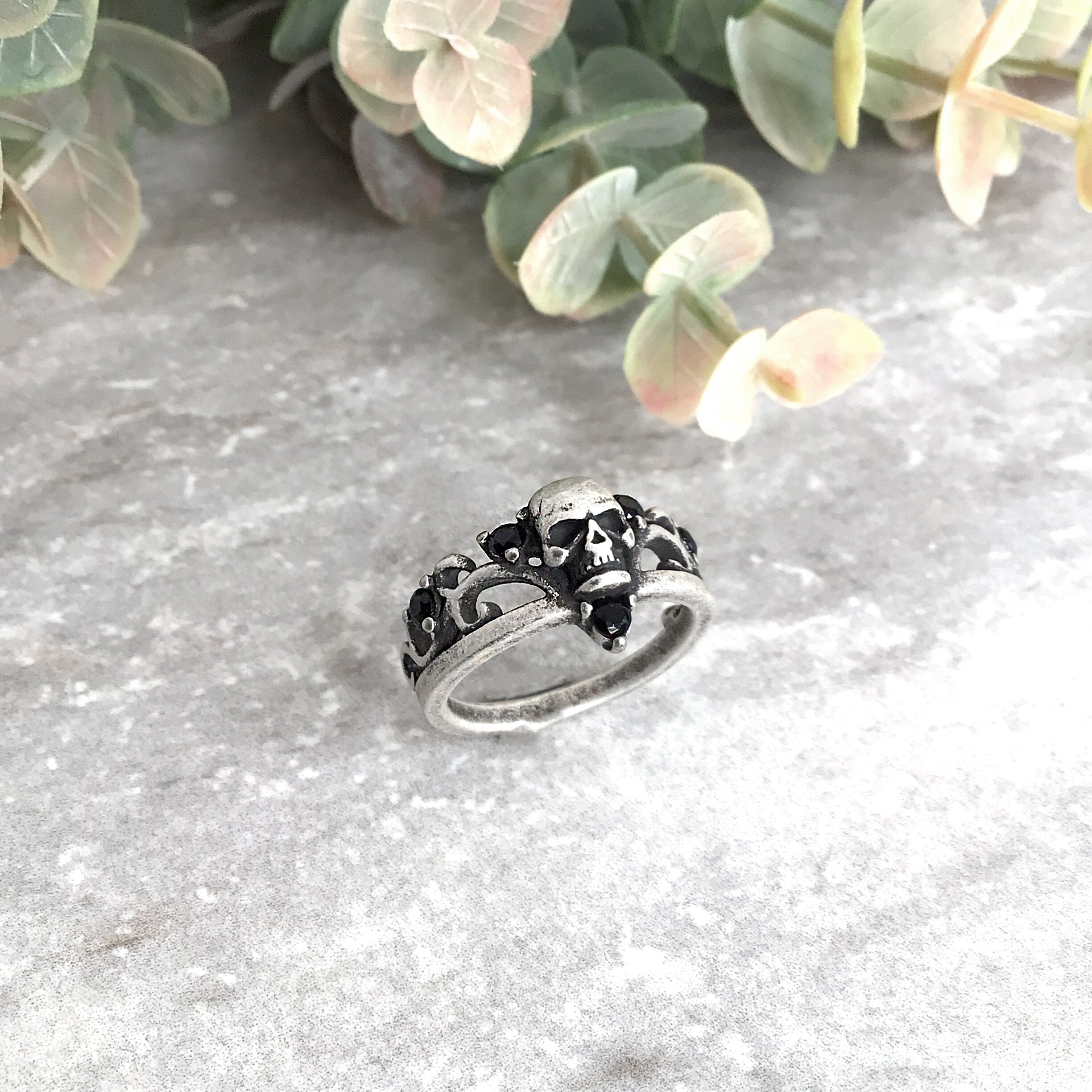 SKULL RING