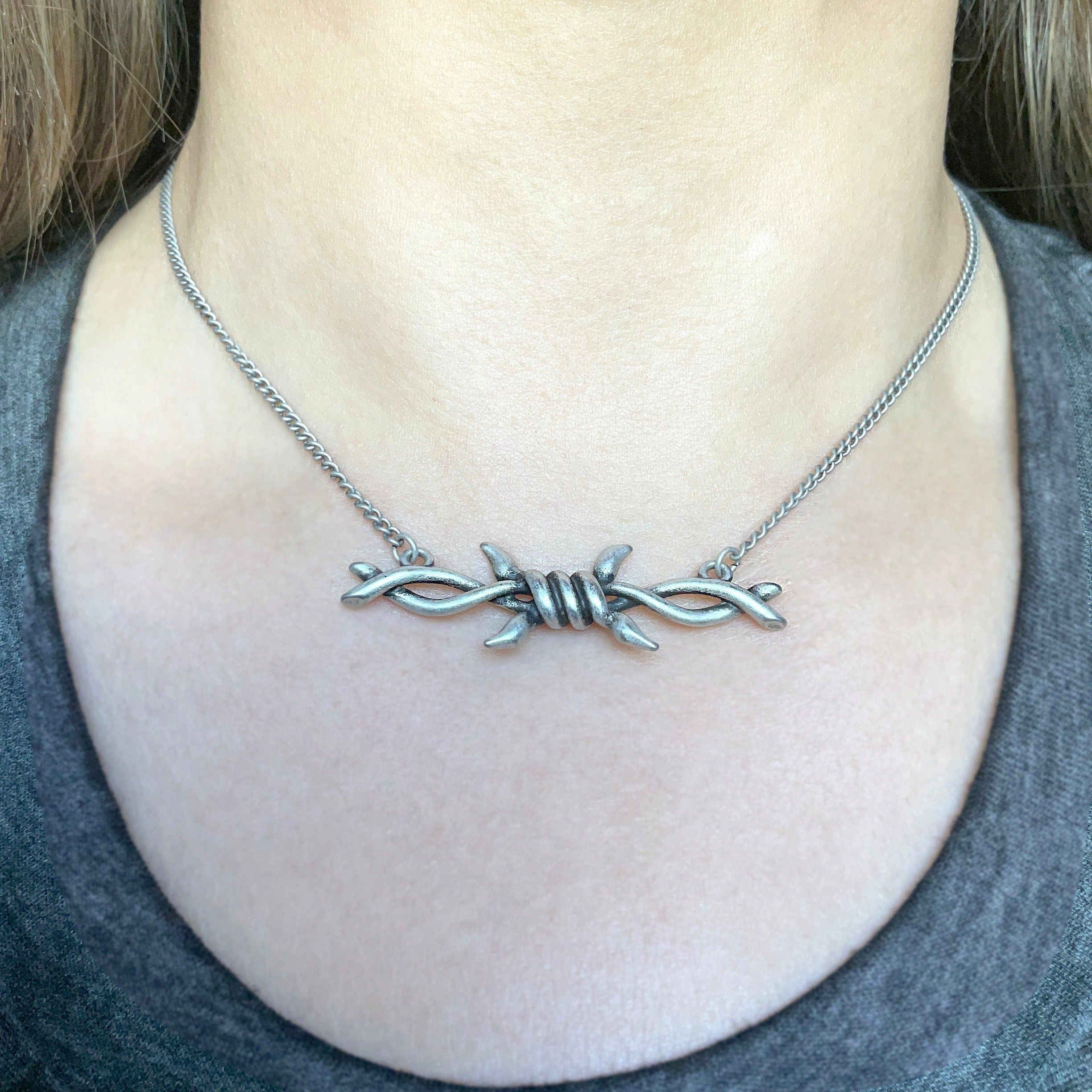 BARBED WIRE NECKLACE