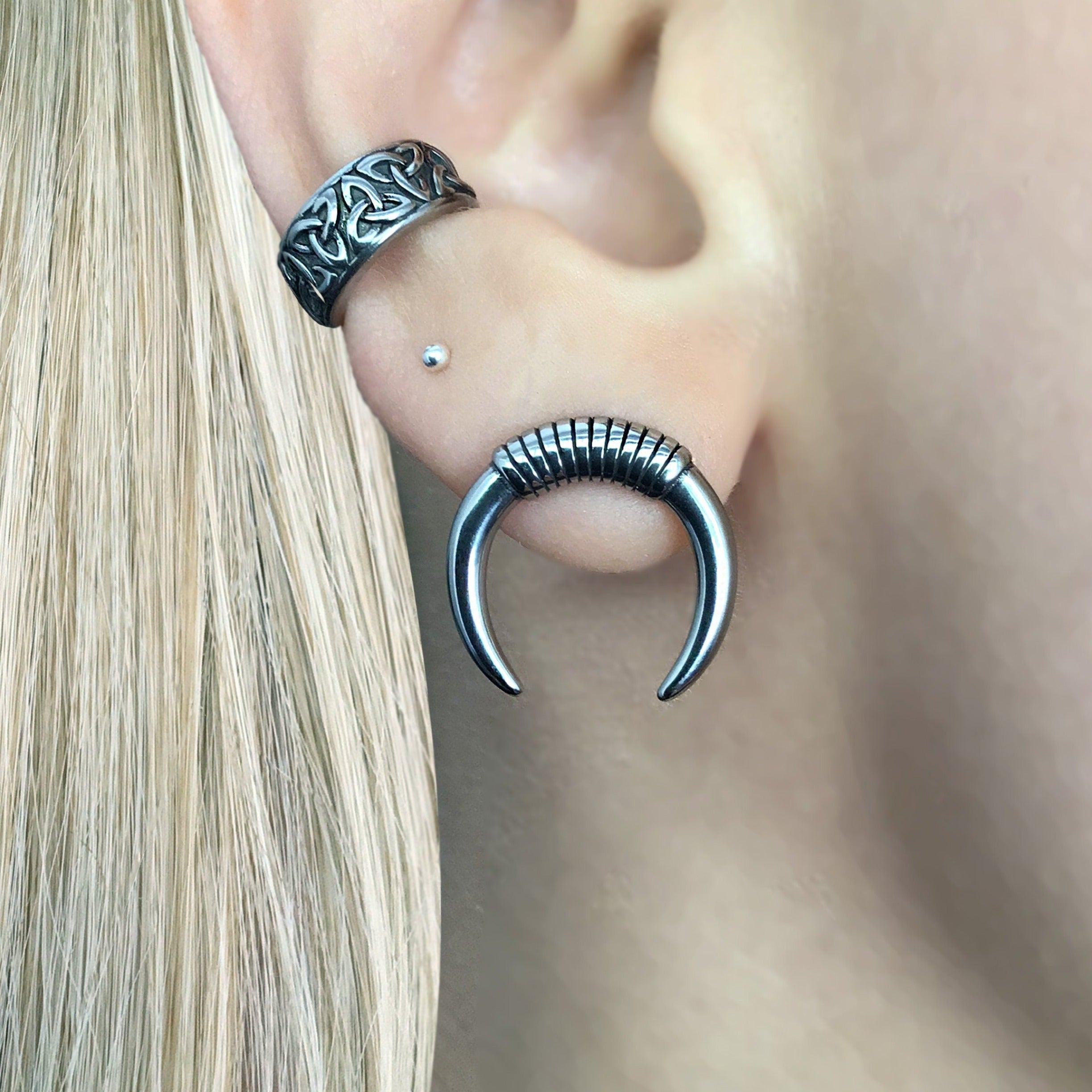 MOON STUDS EARRINGS