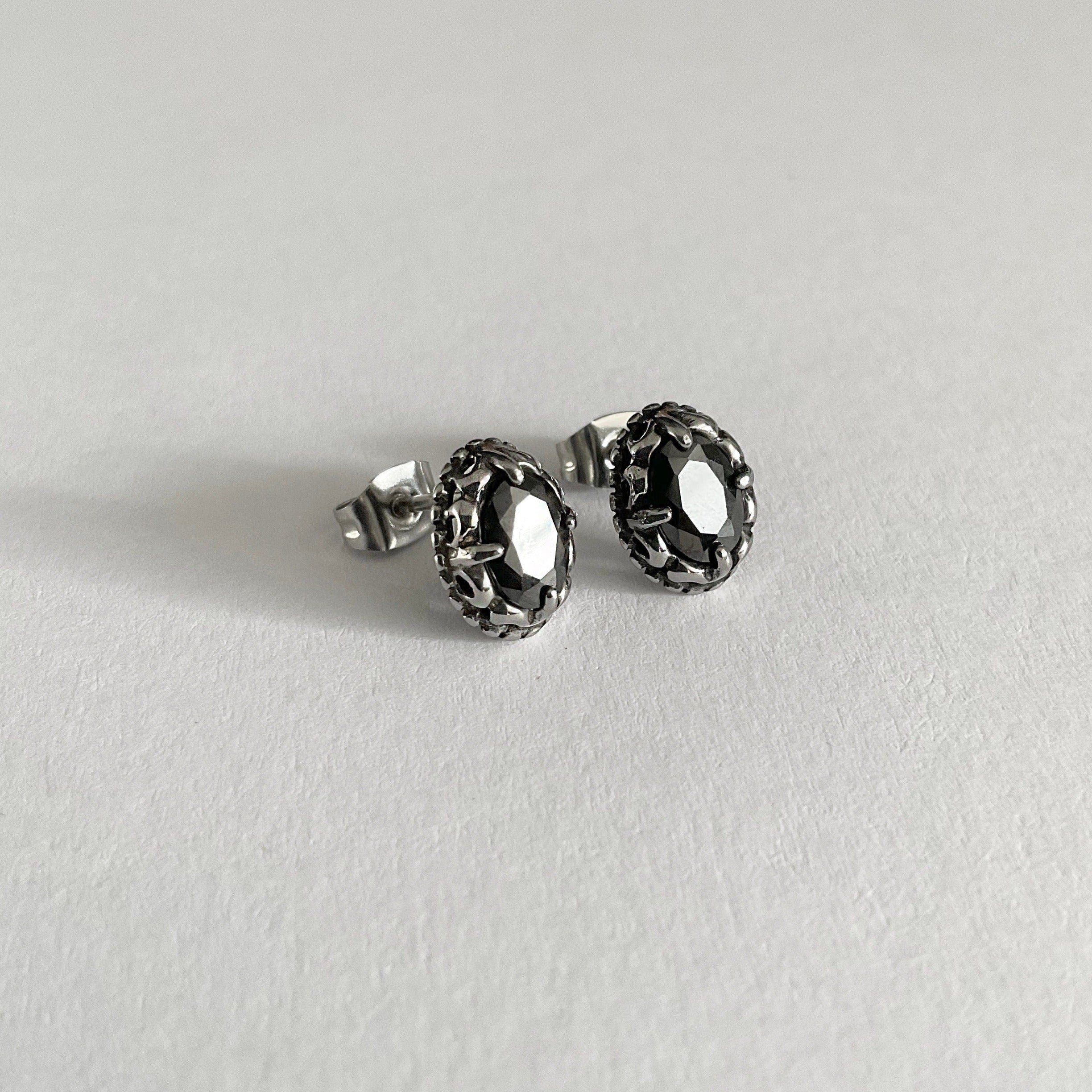 GOTHIC BLACK CZ STUDS