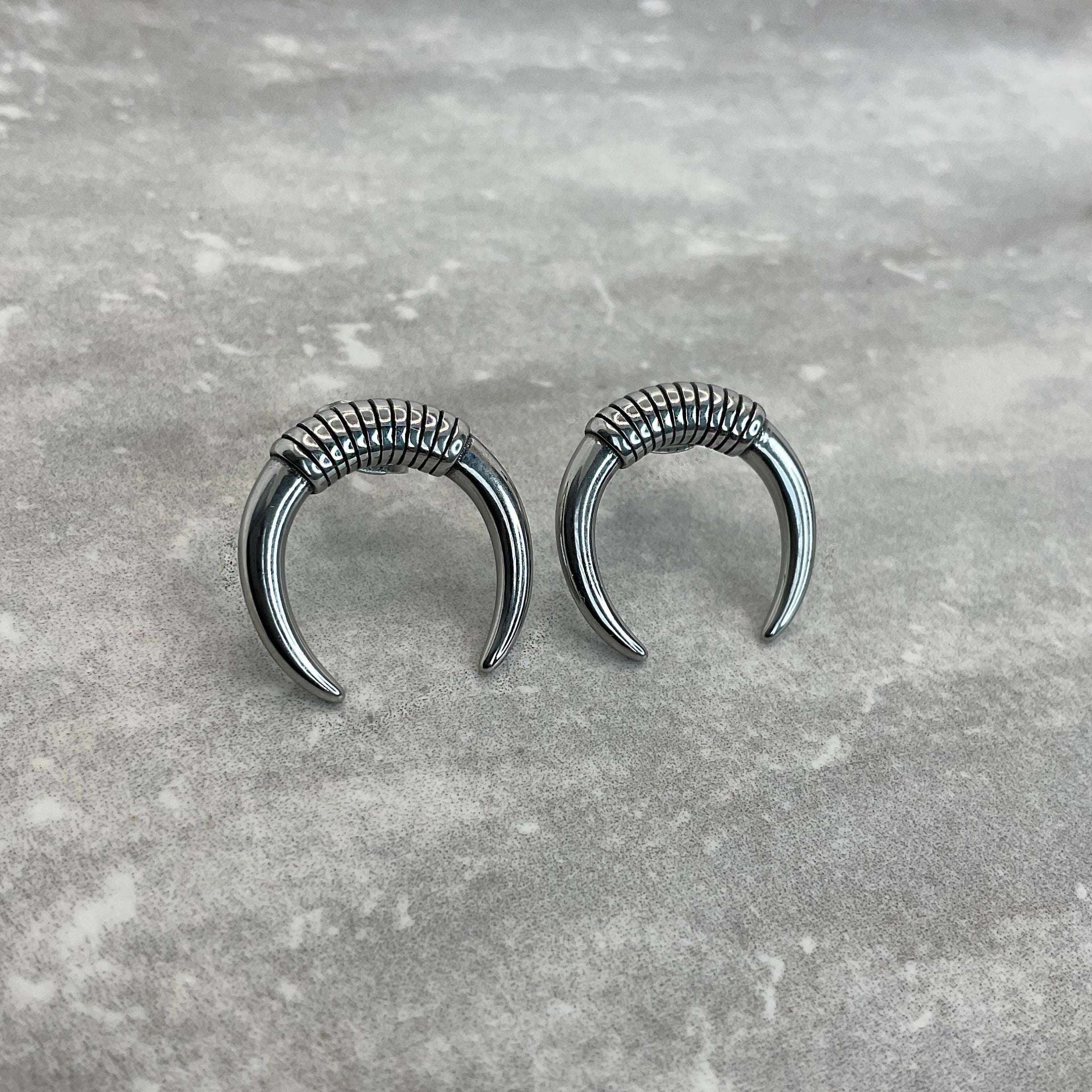 MOON STUDS EARRINGS