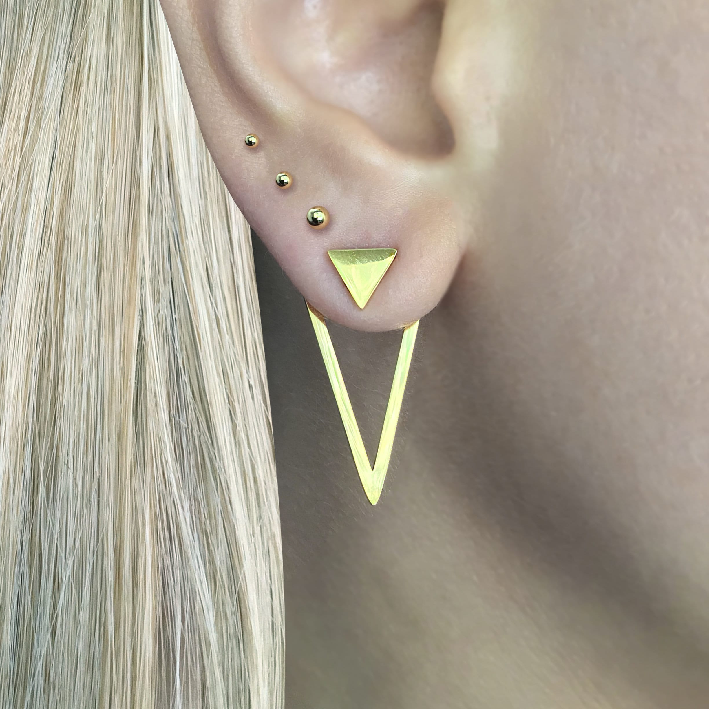 TRIANGLE EARRINGS