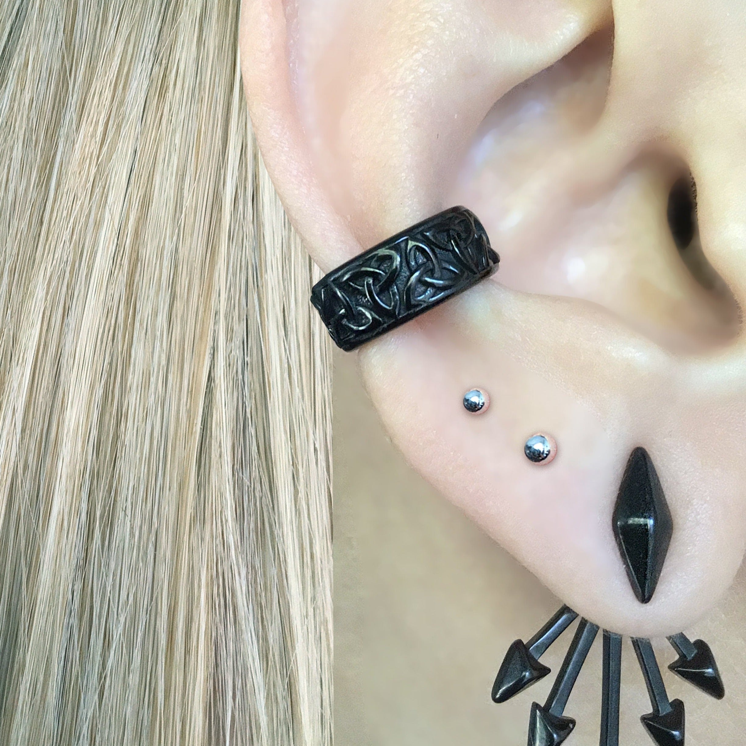 CELTIC KNOT EAR CUFF