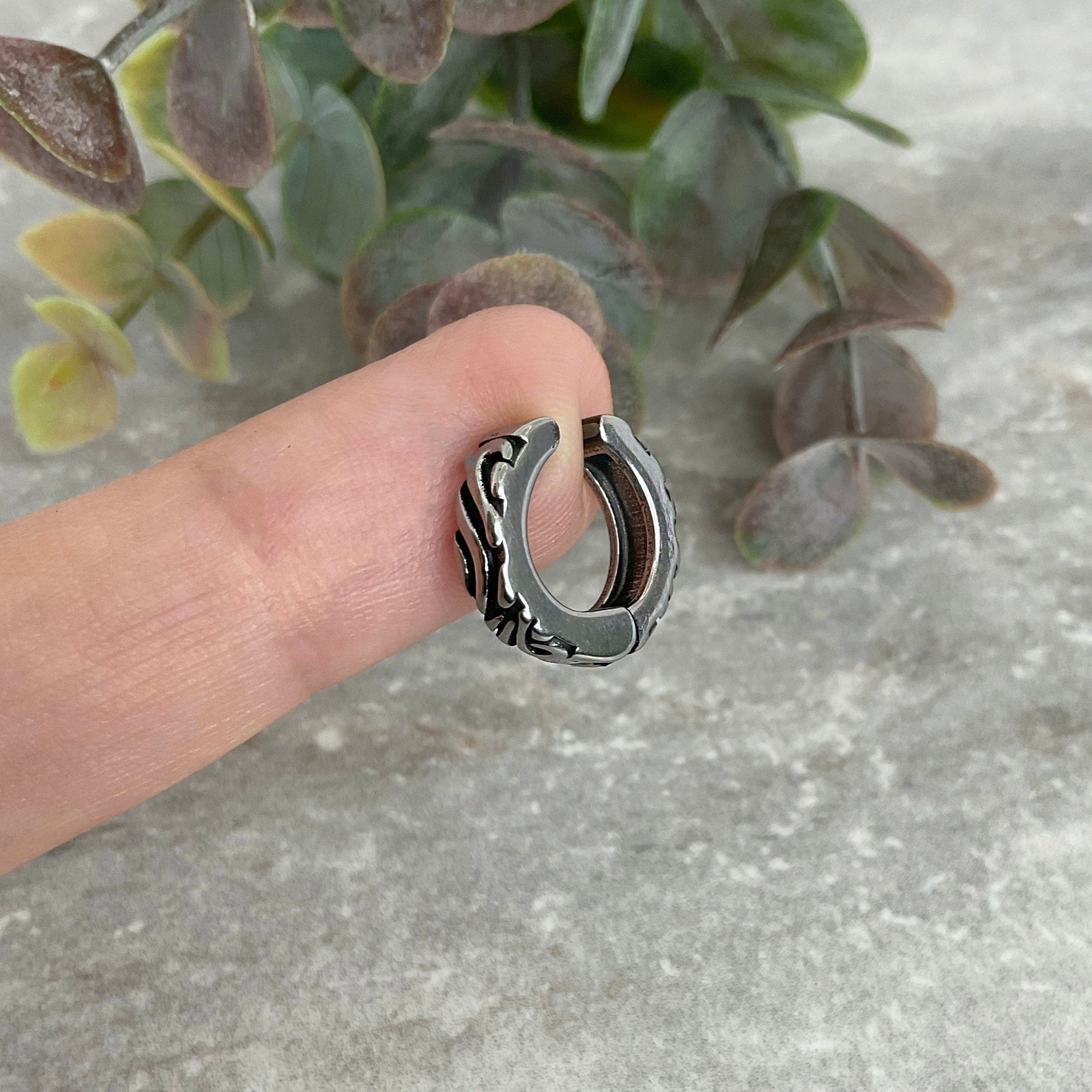 CLIP ON TRIBAL HOOP