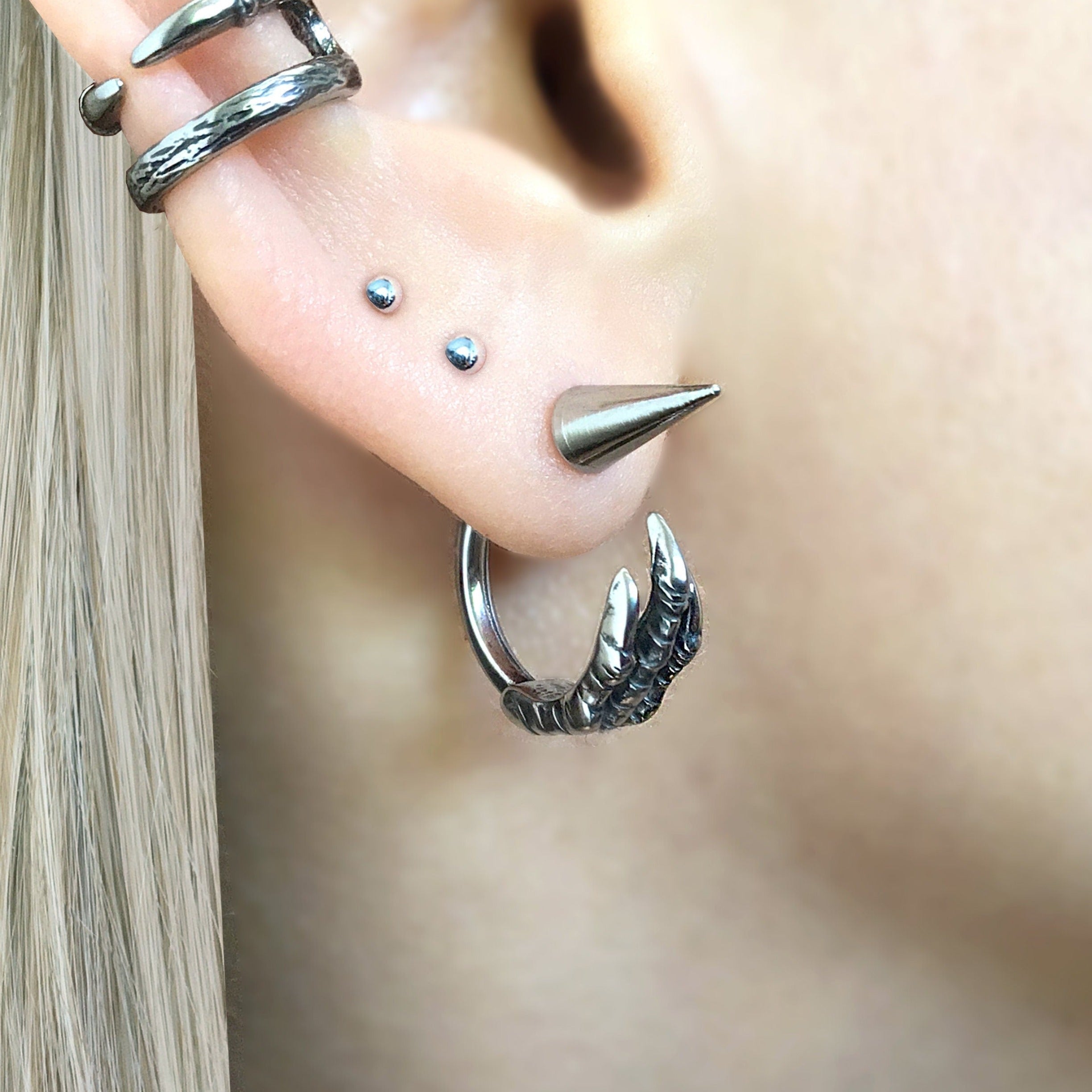 BIRD'S CLAW EARRINGS