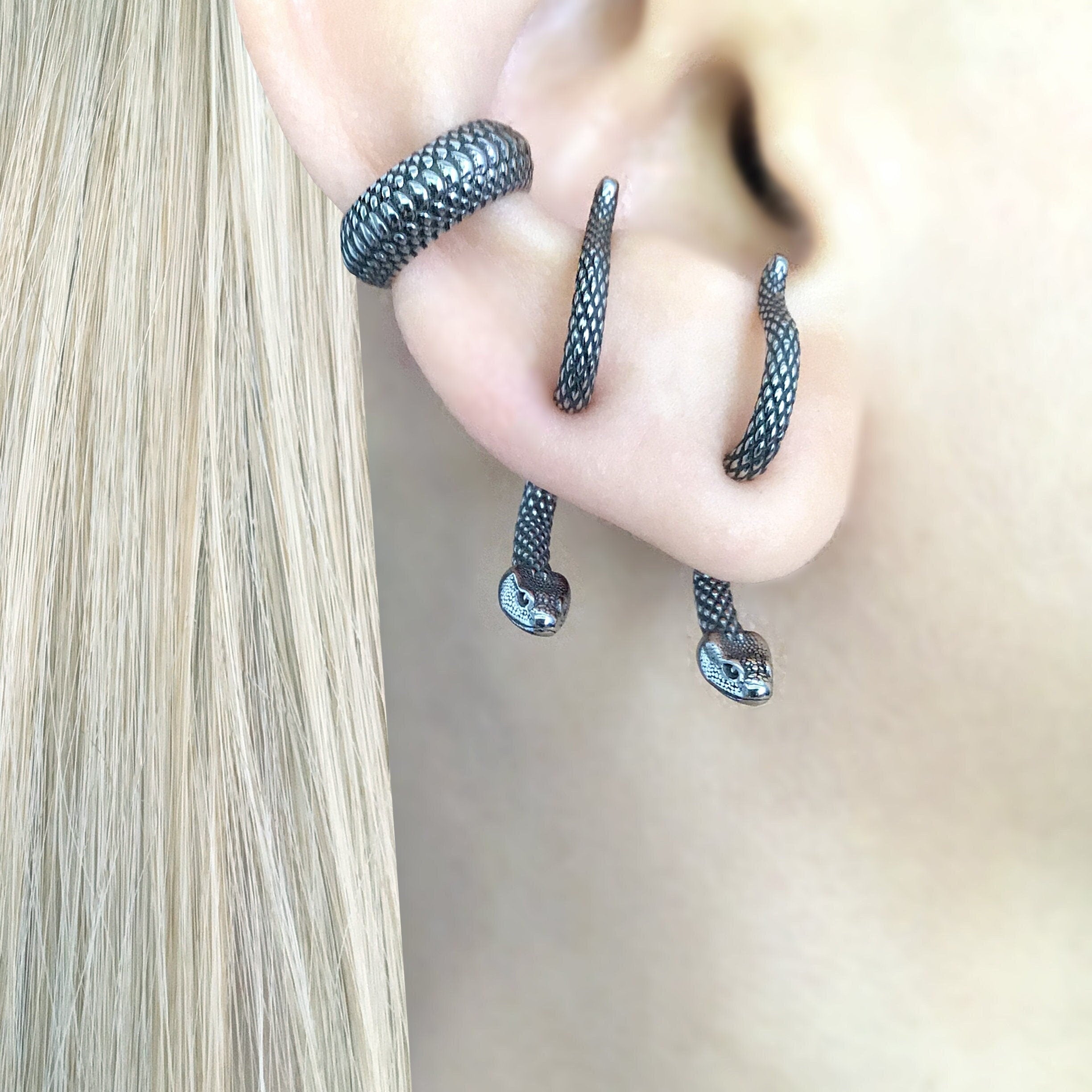 SNAKE EAR JACKET