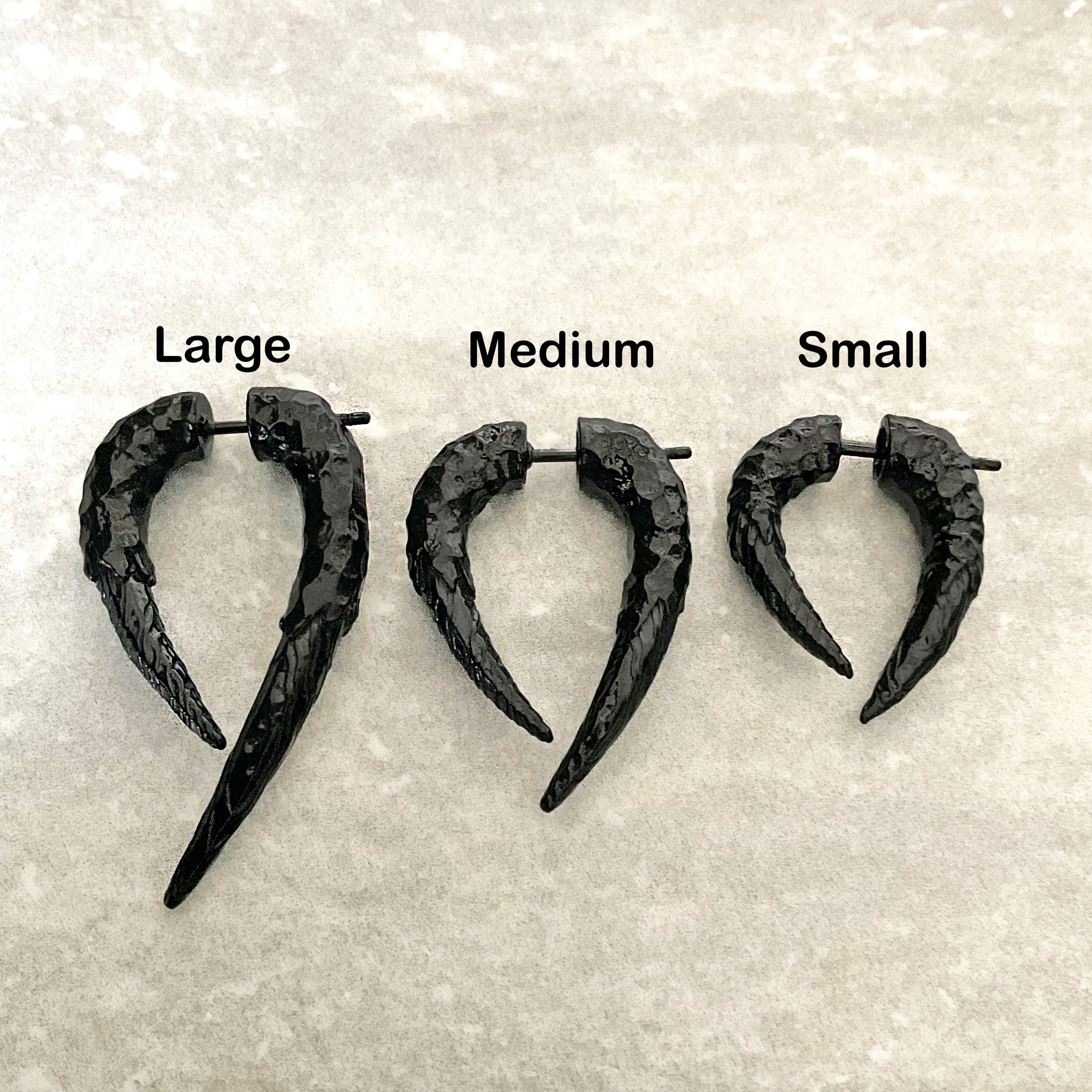 DRAGON CLAW EARRINGS