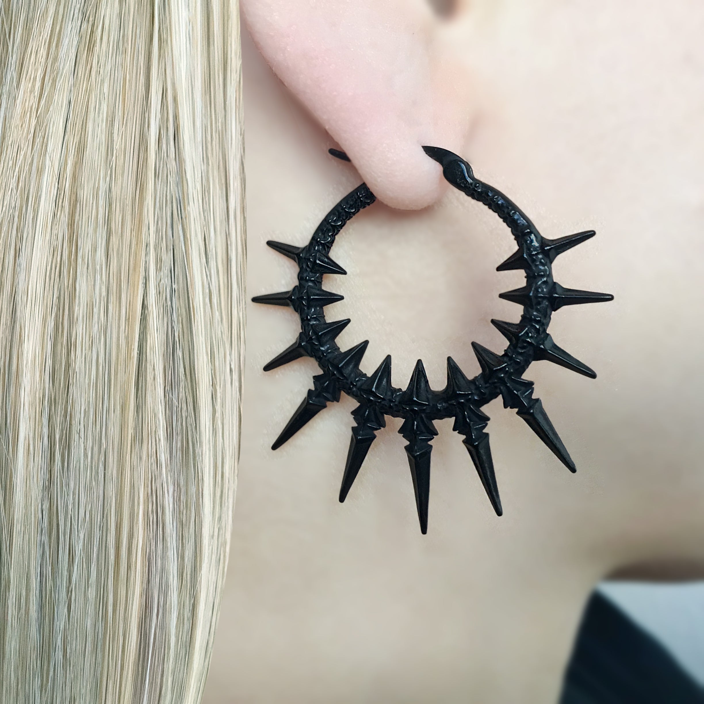 SPEAR SPIKES HOOP EARRINGS