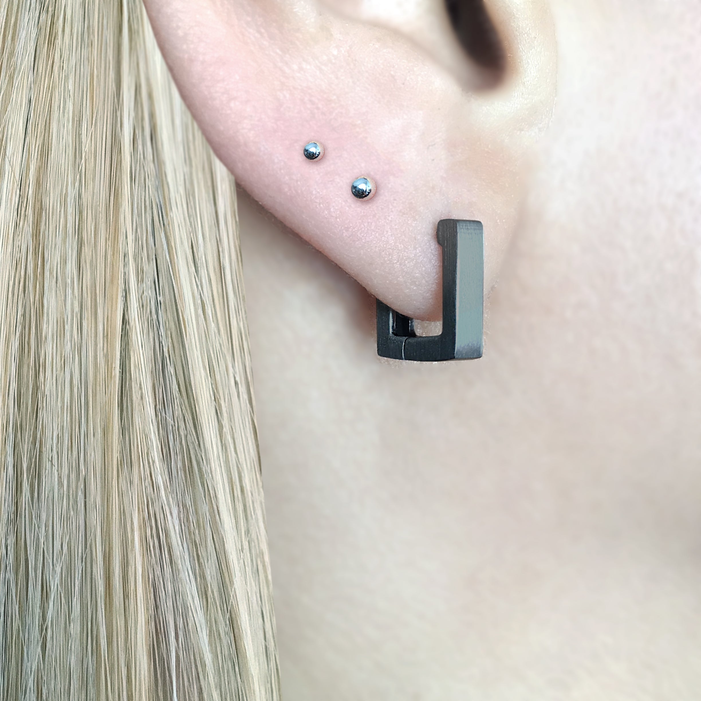 SQUARE HOOP EARRINGS