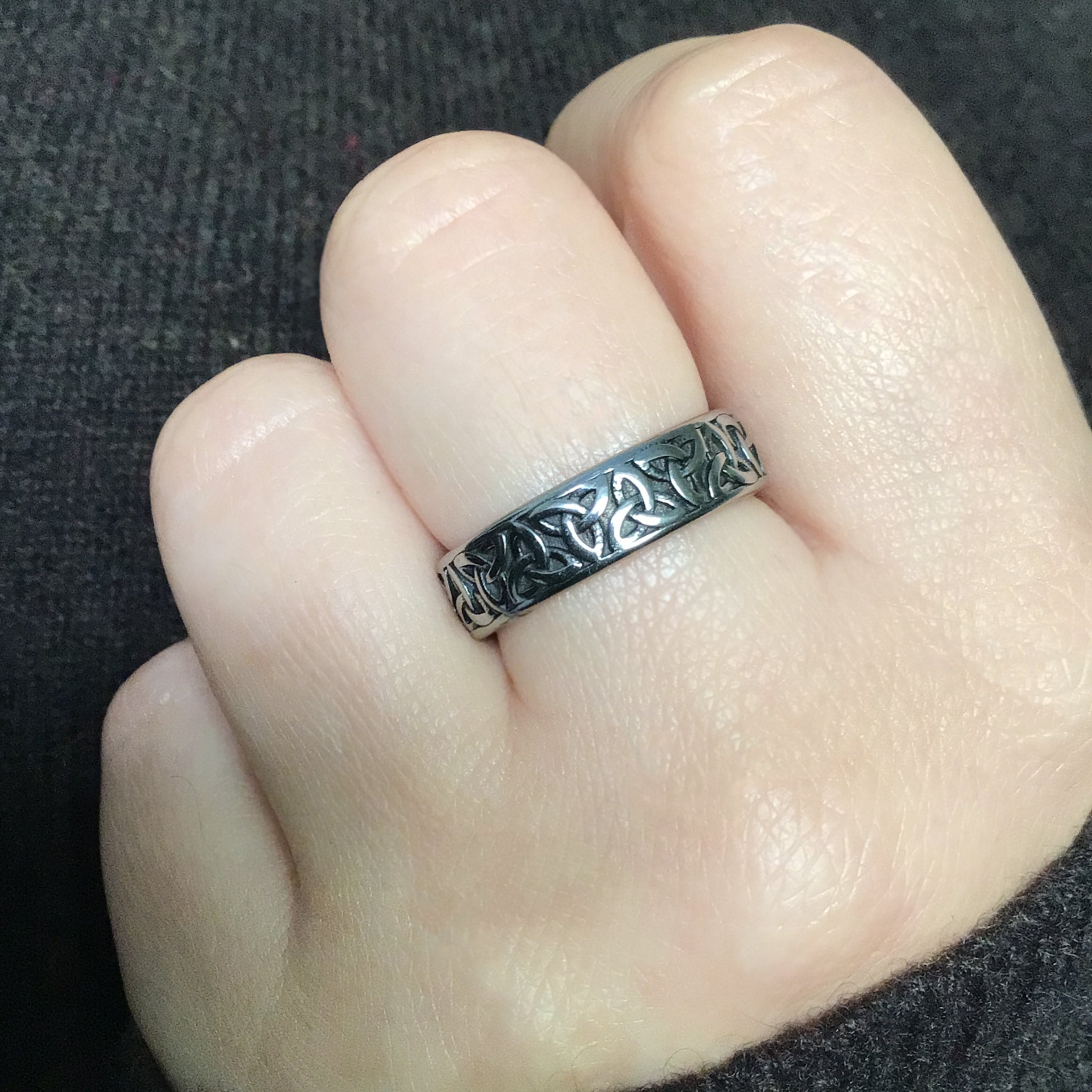 CELTIC KNOT RING