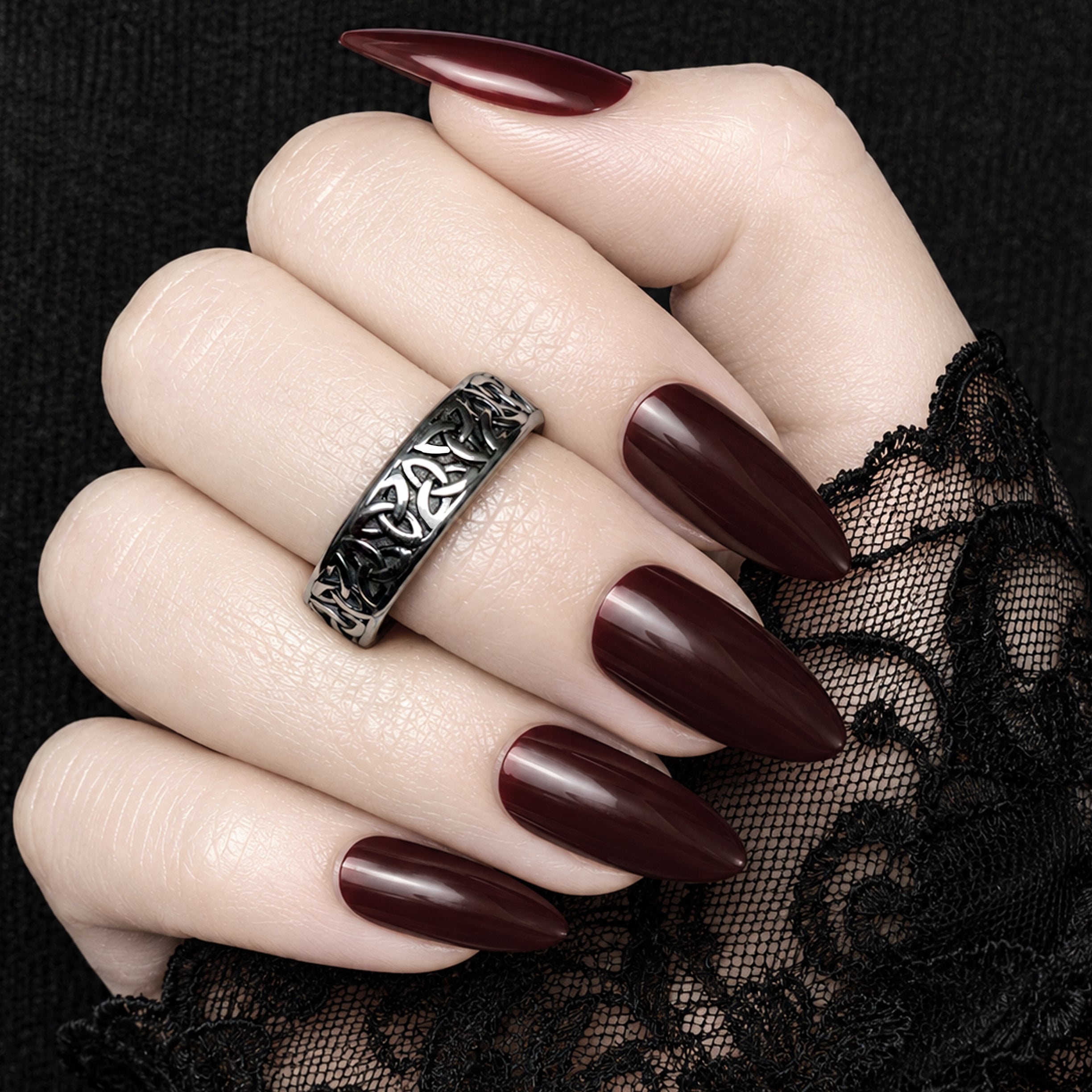 CELTIC KNOT RING