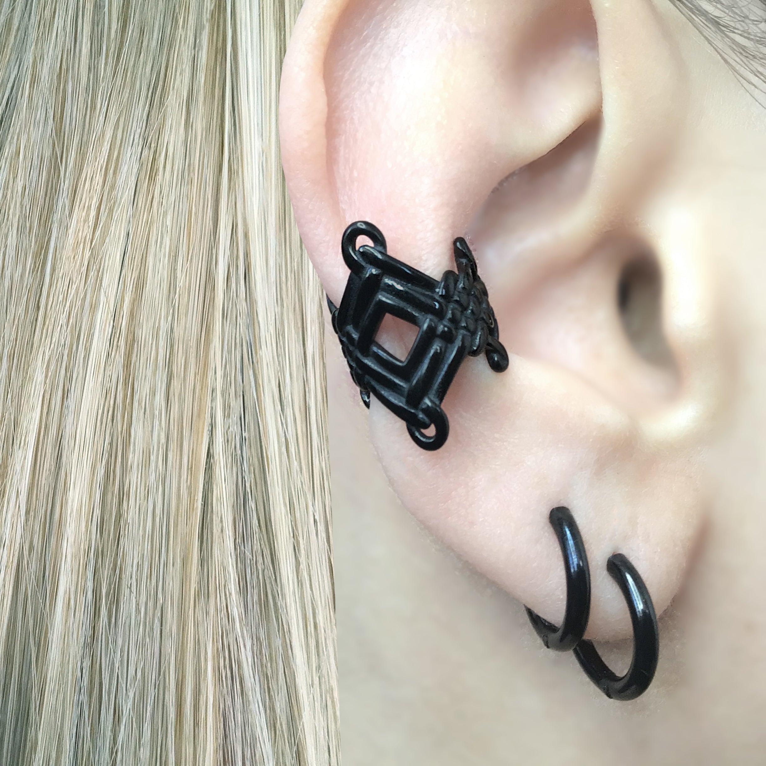 CELTIC KNOT EAR CUFF IN BLACK