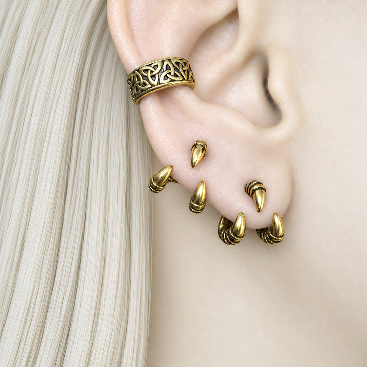 DRAGON CLAW EARJACKET