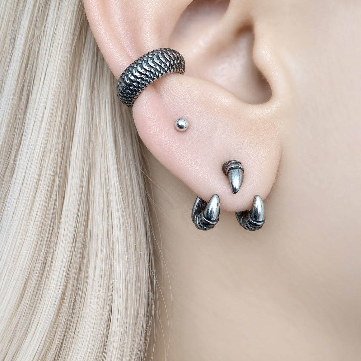 DRAGON CLAW EARJACKET