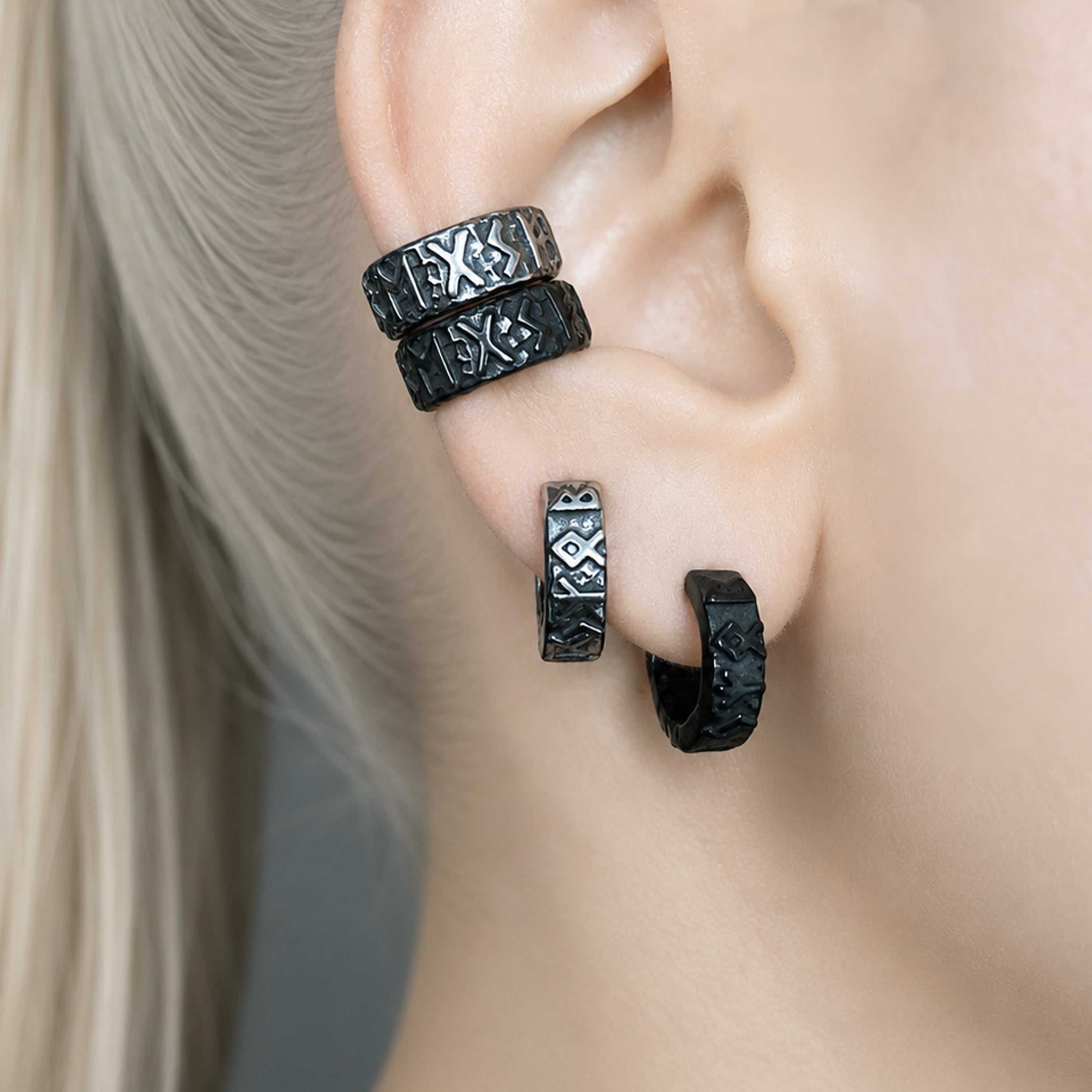 RUNE EAR CUFF, NO PIERCING