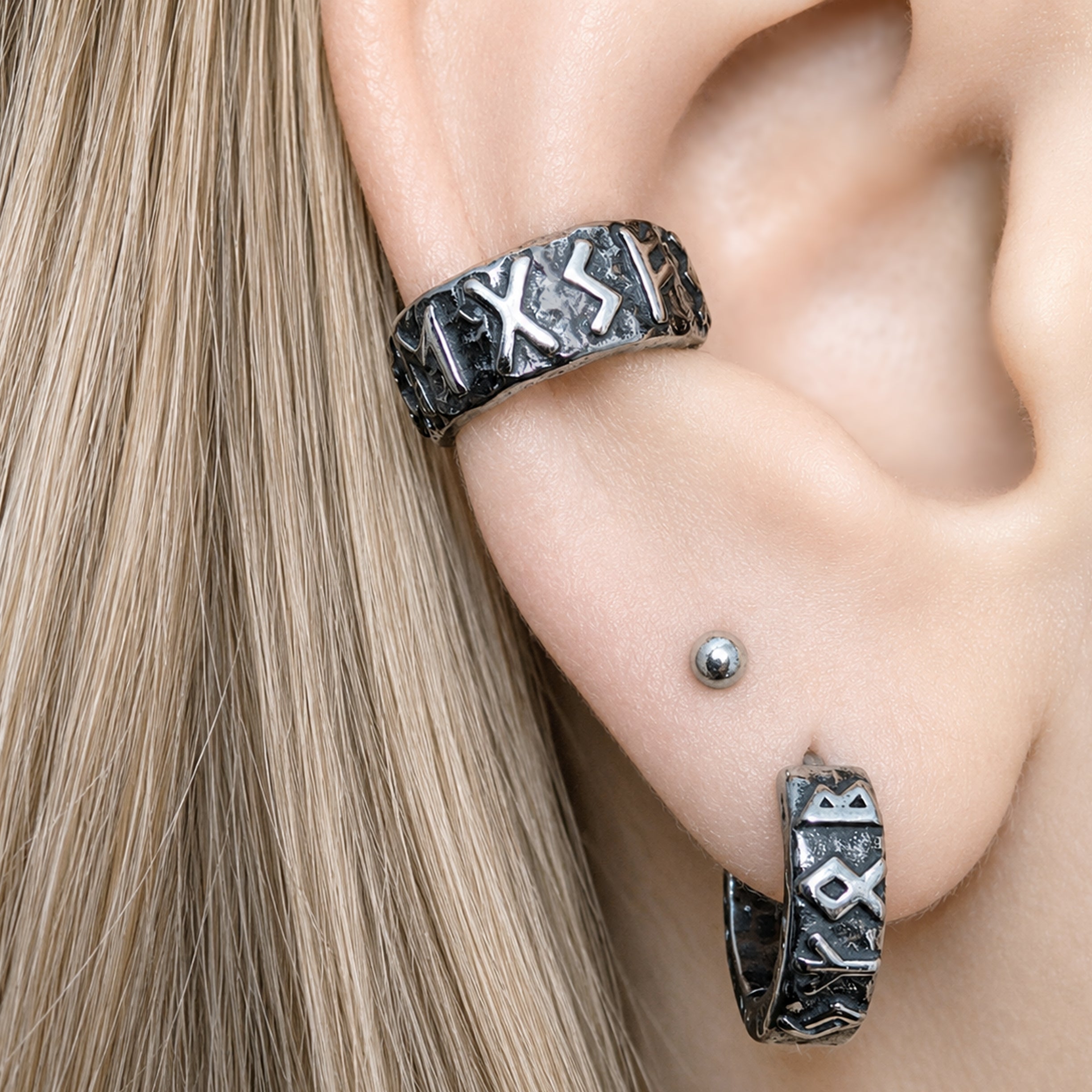 RUNE EAR CUFF, NO PIERCING