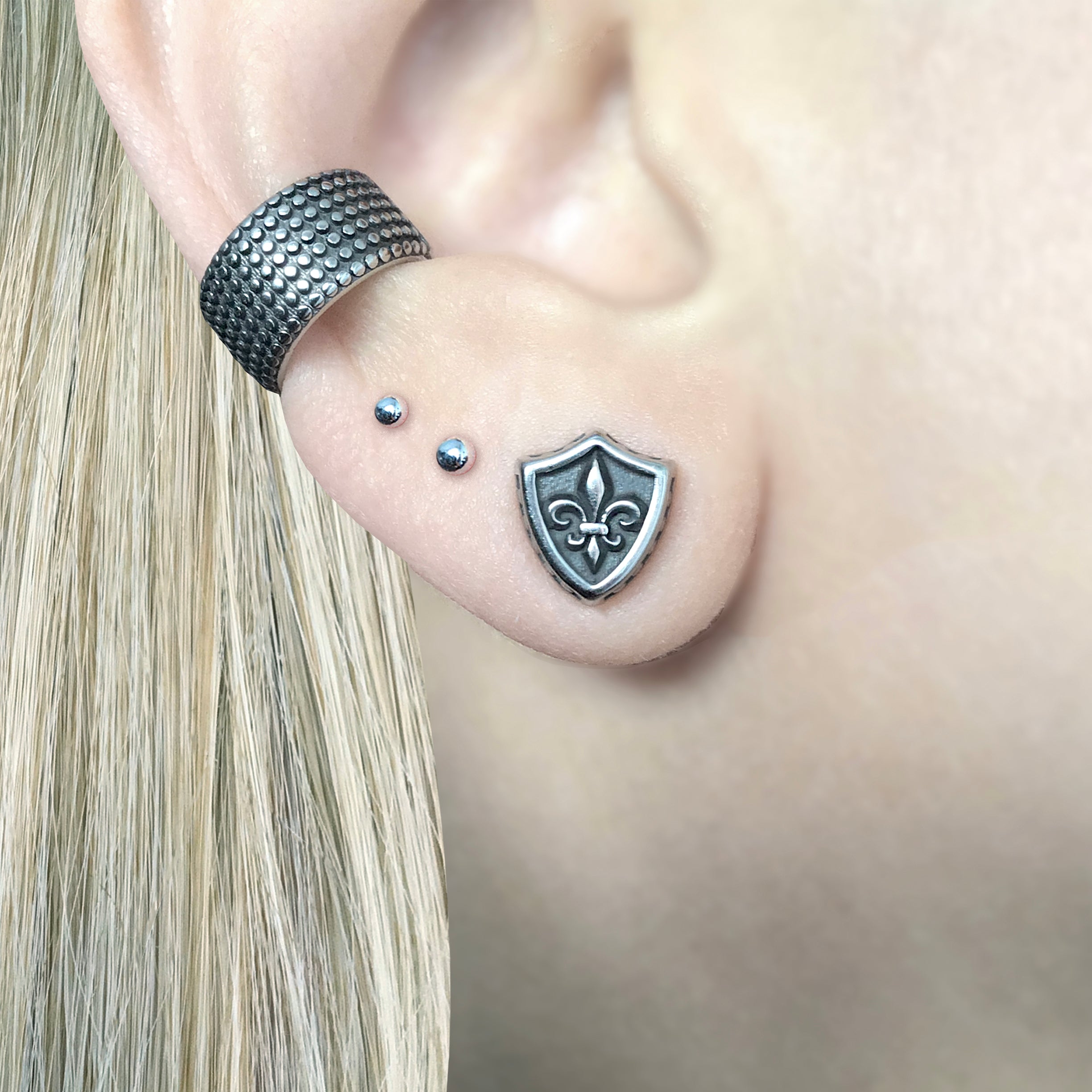 GOTHIC SHIELD EARRINGS