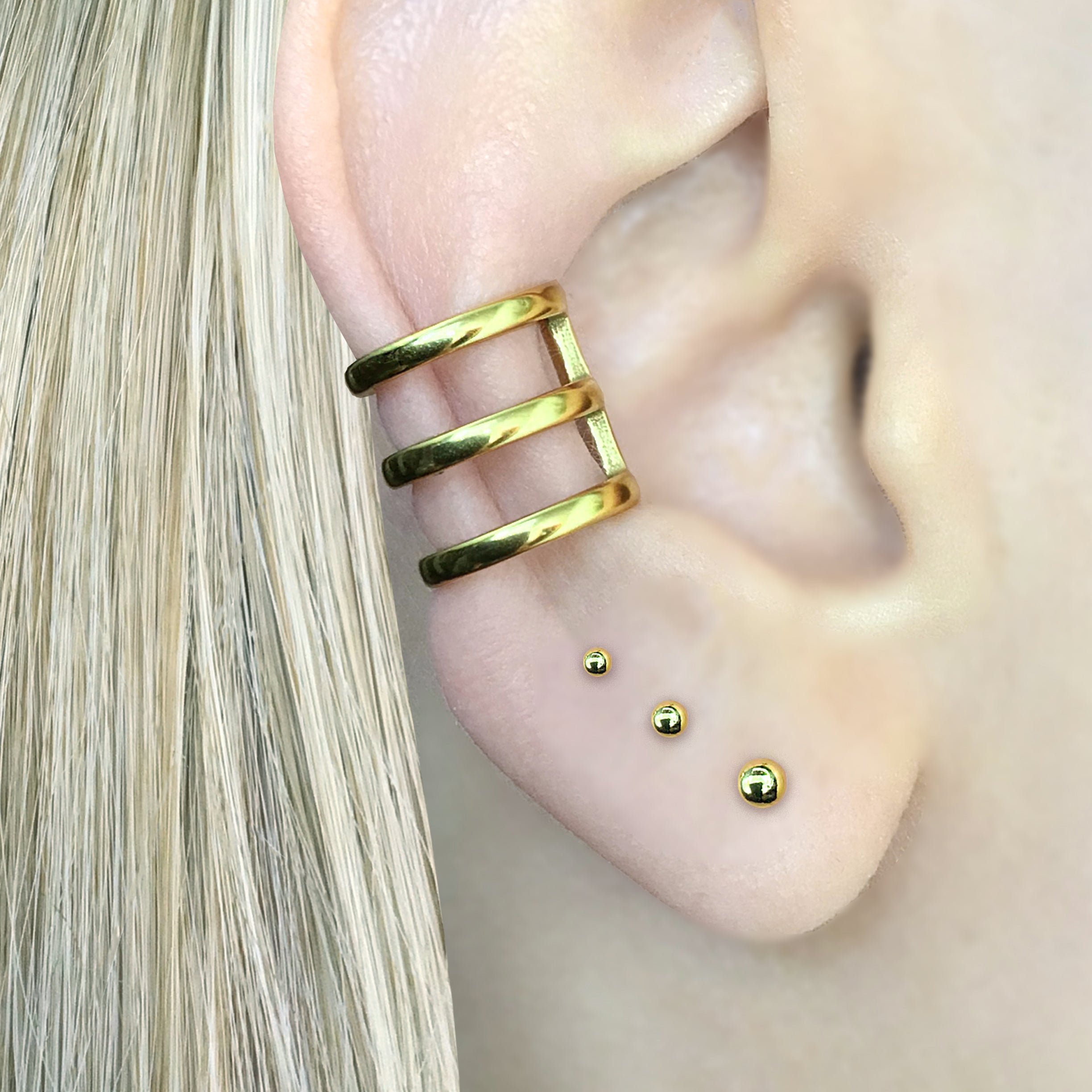 Three row ear cuff in Gold