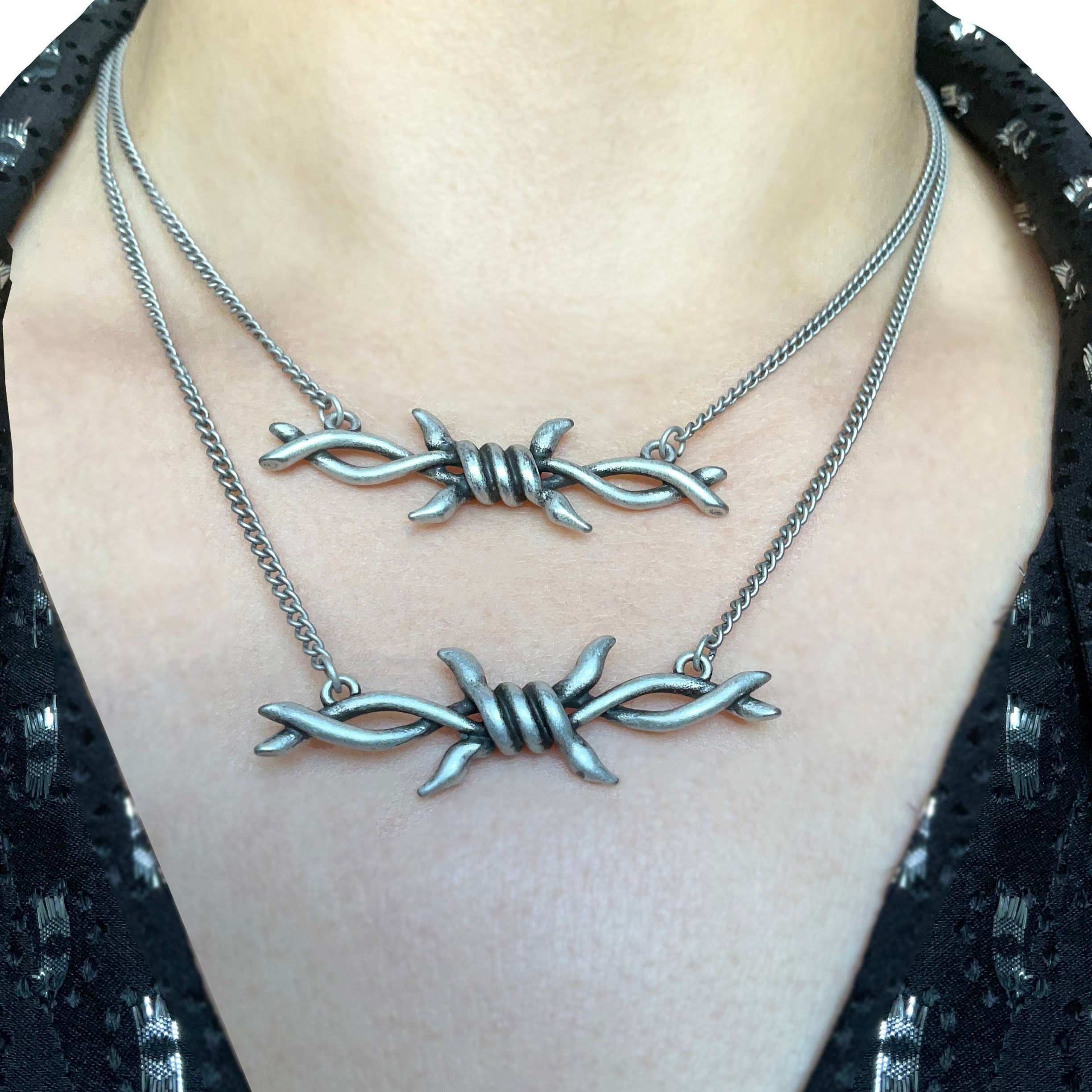 BARBED WIRE NECKLACE