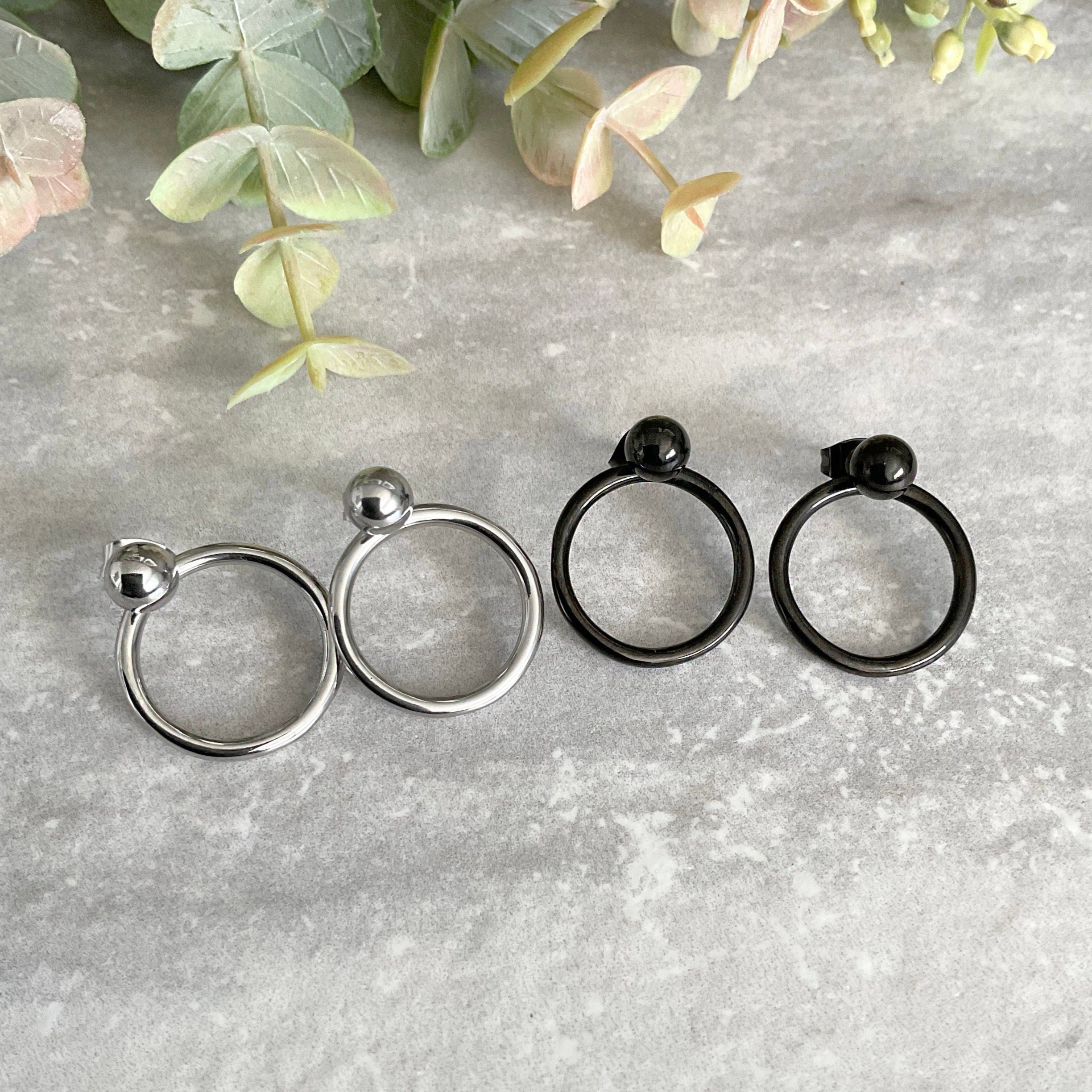 CIRCLE WITH BALL STUD EAR JACKET