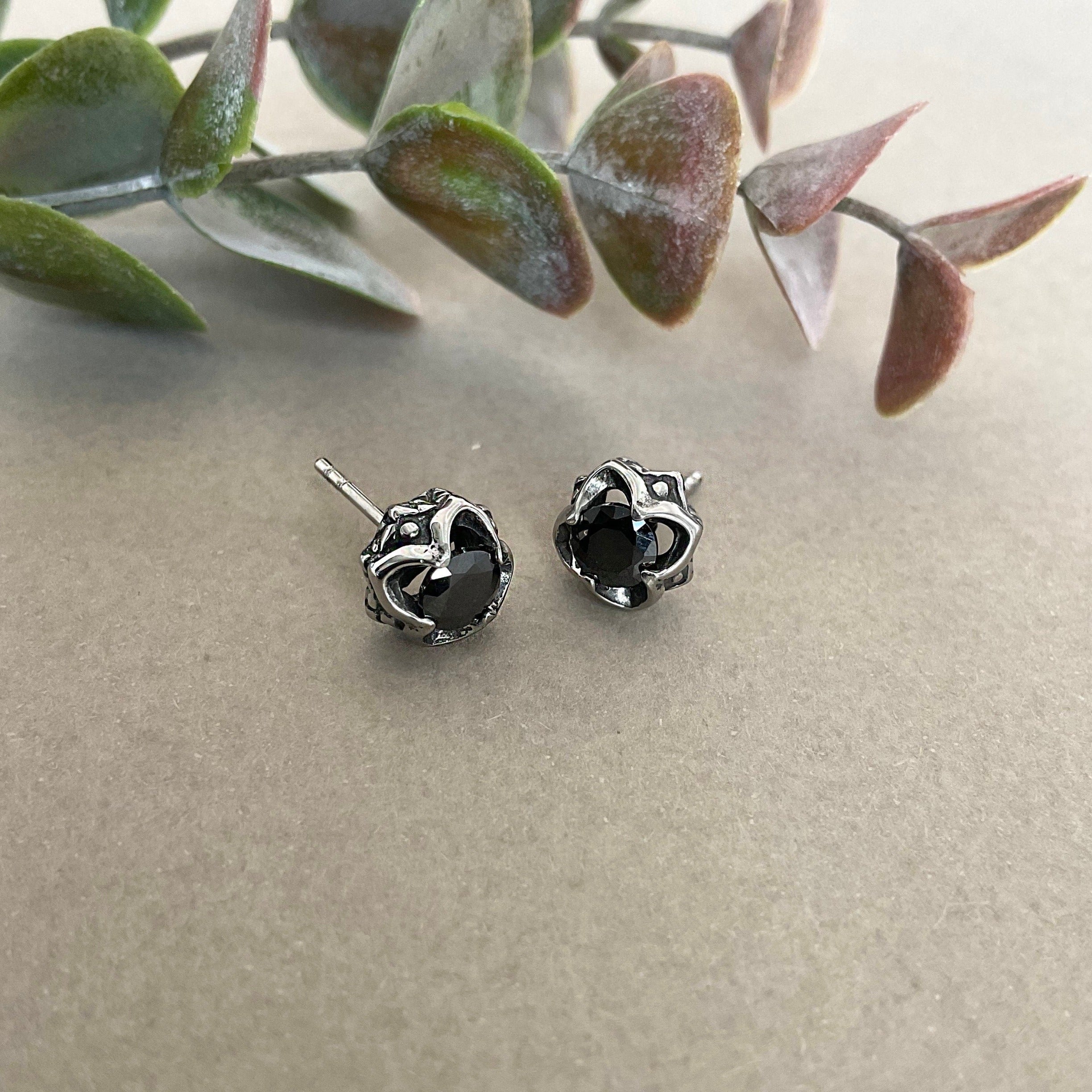 GOTHIC CZ STUDS EARRINGS